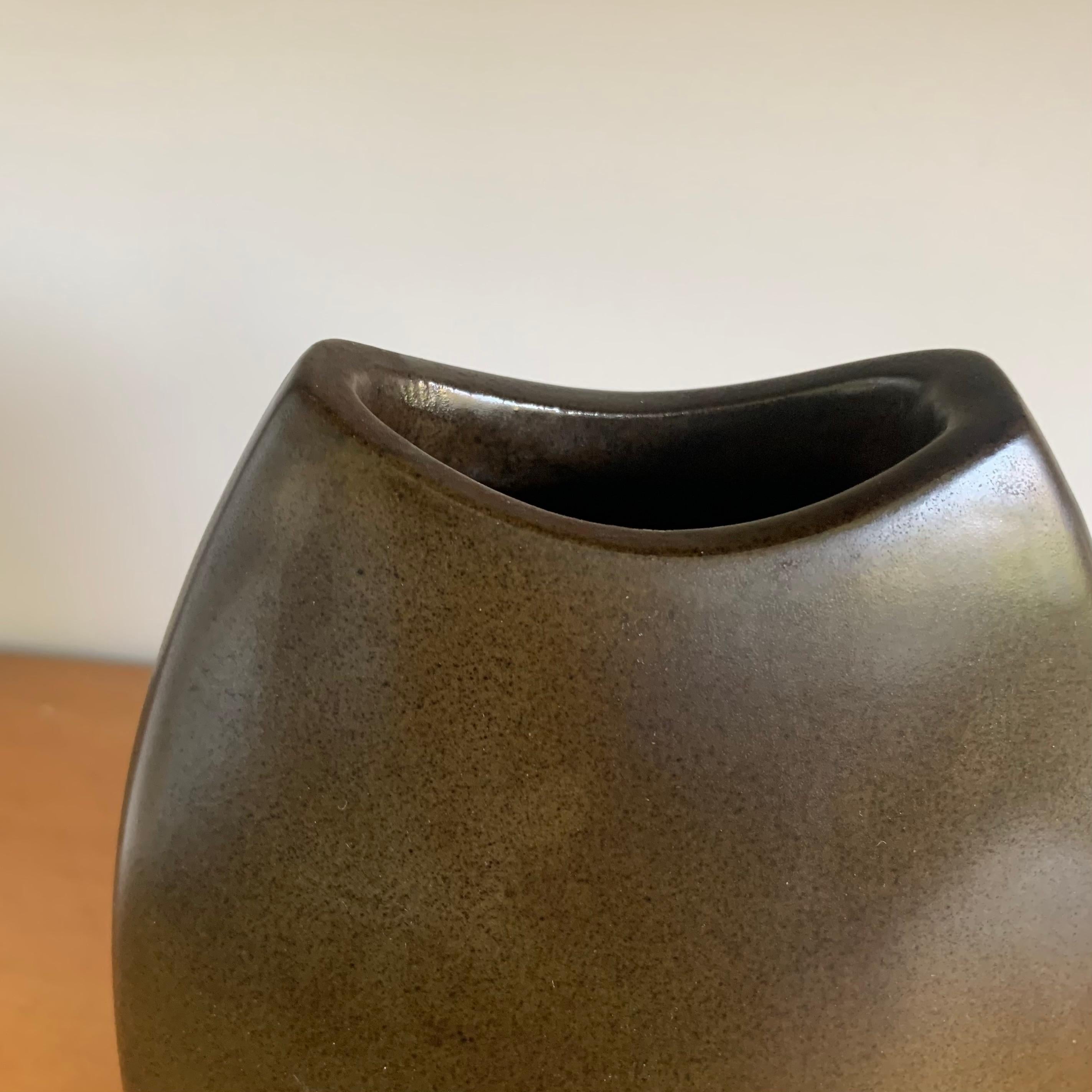 Annie Palisot Enameled Ceramic Vase , circa 1970, Belgium. For Sale 5