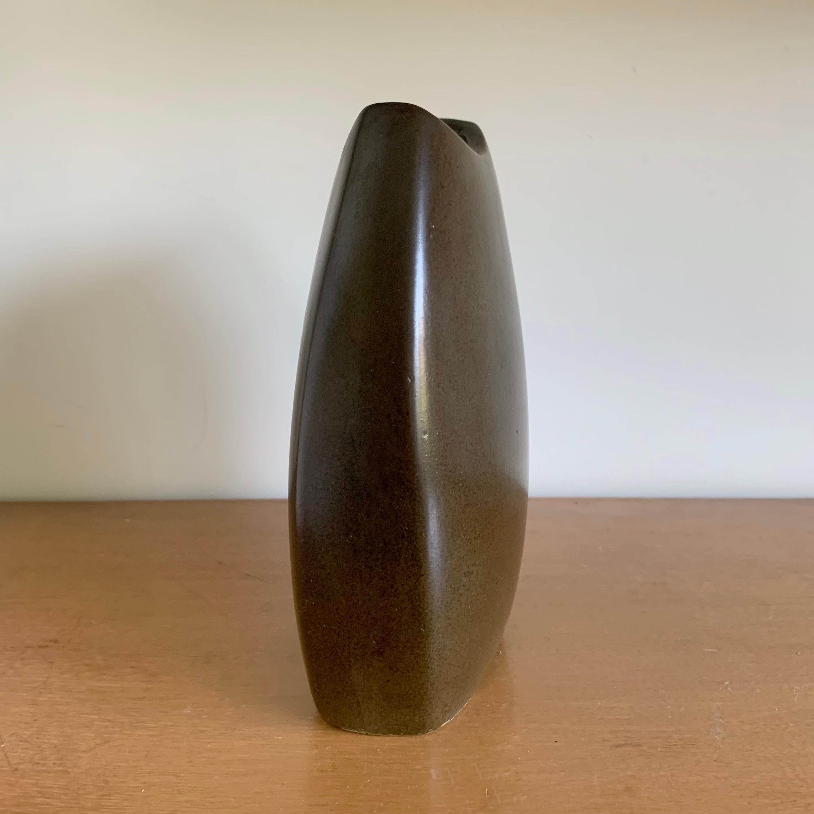Annie Palisot Enameled Ceramic Vase , circa 1970, Belgium. For Sale 3