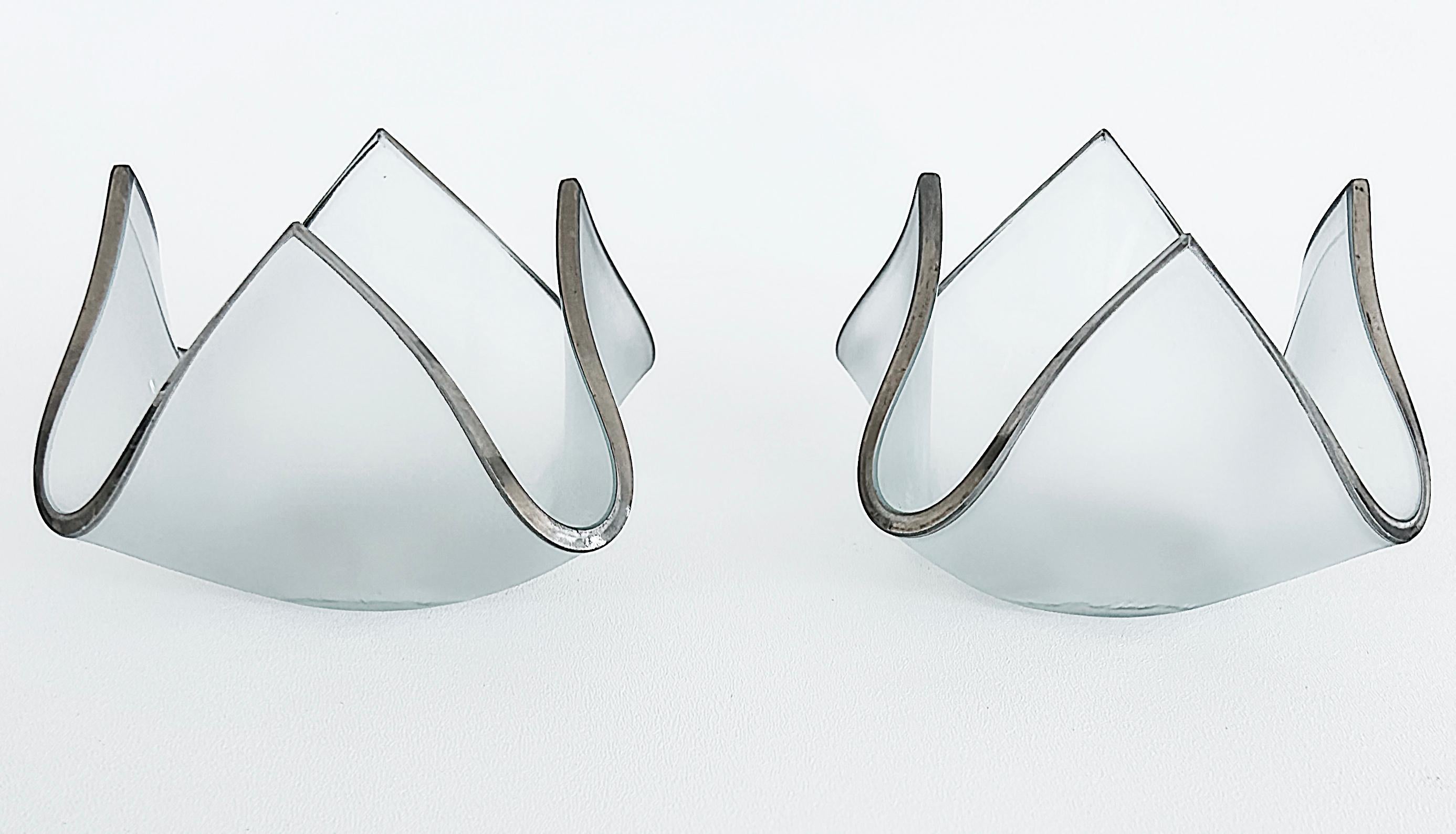 Annieglass Taschentuch Satiniertes Glas Platin Votiv-Kerzenhalter, Paar (20. Jahrhundert) im Angebot