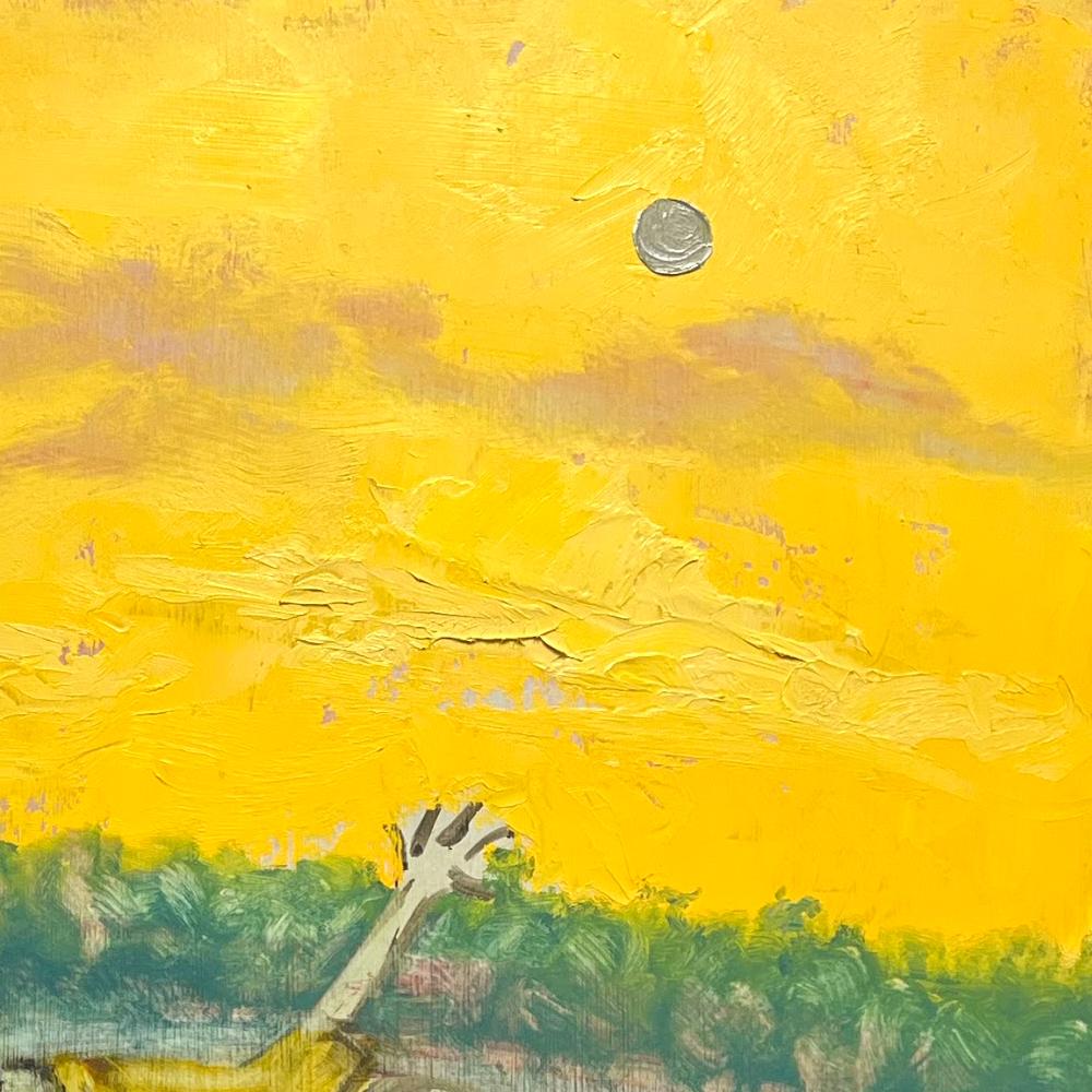 Moon Noon (Pittura figurativa di giovane donna che si protende verso il cielo nuvoloso e giallo) di Annika Tucksmith
2024
olio su pannello
16 x 20 pollici, senza cornice

Con qualche eccezione, i soggetti dei dipinti di Tucksmith sono persone; in
