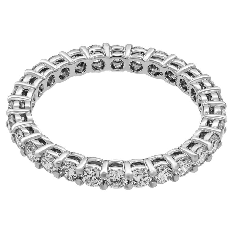 Anniversary Band in Platinum with Round Diamonds For Sale at 1stDibs