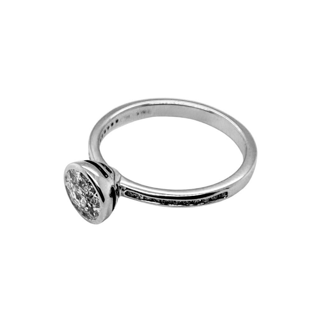 da uomo o donna Anello ANNIVERSARIO in oro bianco 18K da 3 gr con diamanti naturali G Color VS Clarity in vendita