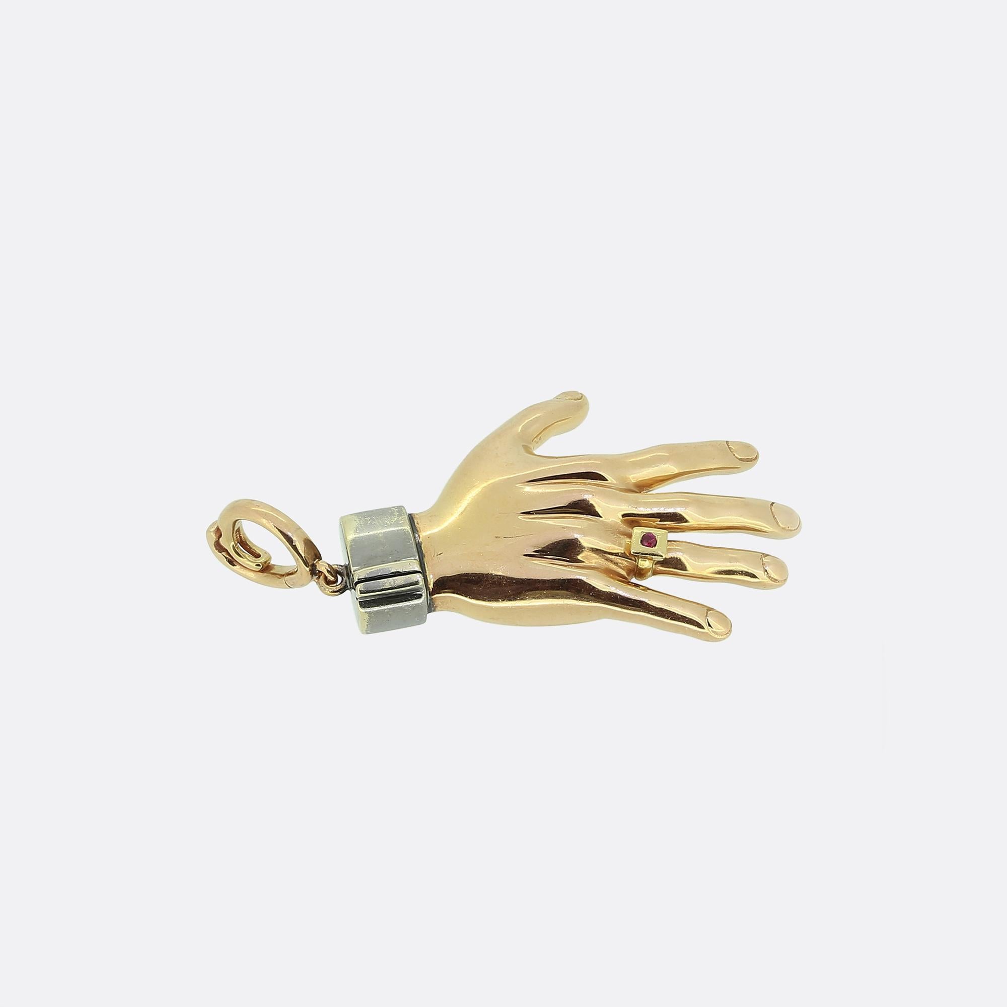 Taglio rotondo Ciondolo a forma di mano Annoushka in vendita