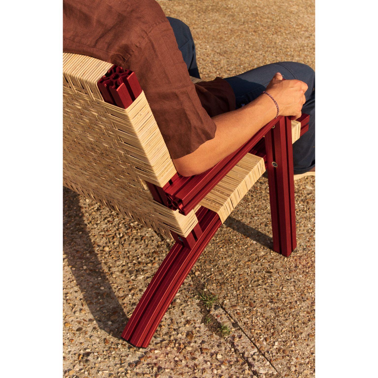 Sessel aus eloxiertem burgunderrotem Korbweide von Tino Seubert im Angebot 4