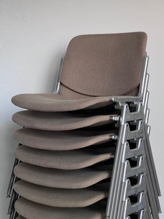 Anonima Castelli DSC 106 Stühle, Esszimmer, Schreibtisch, beige, kompletter Satz von zehn Stühlen