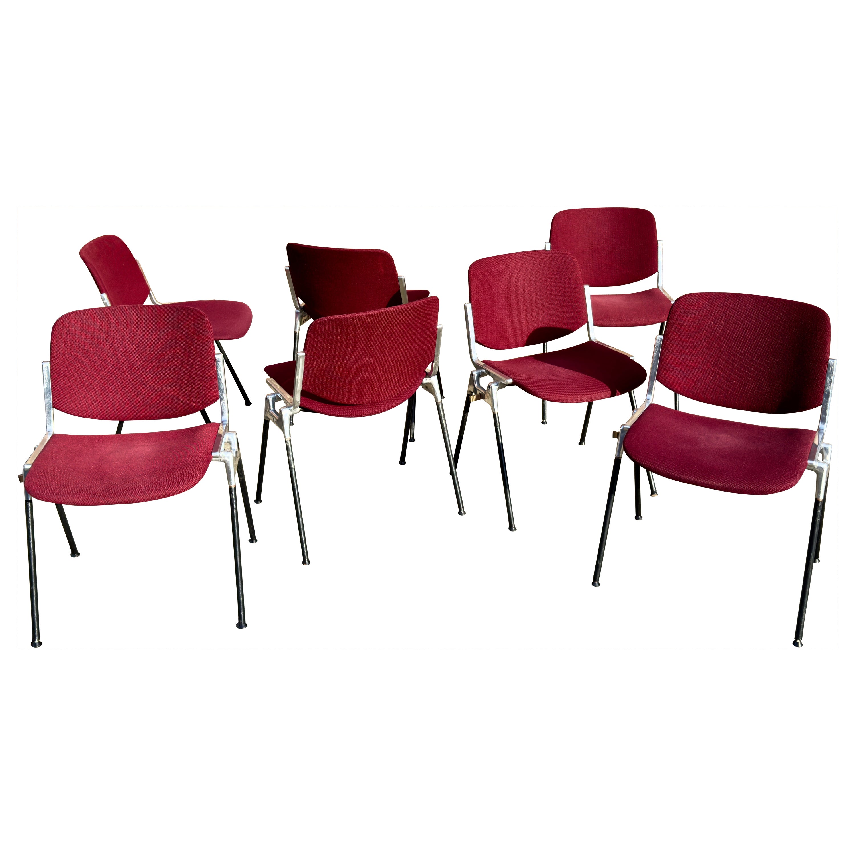 Anonima Castelli DSC 106 Red vintage italian stacking chairs Giancarlo Piretti For Sale