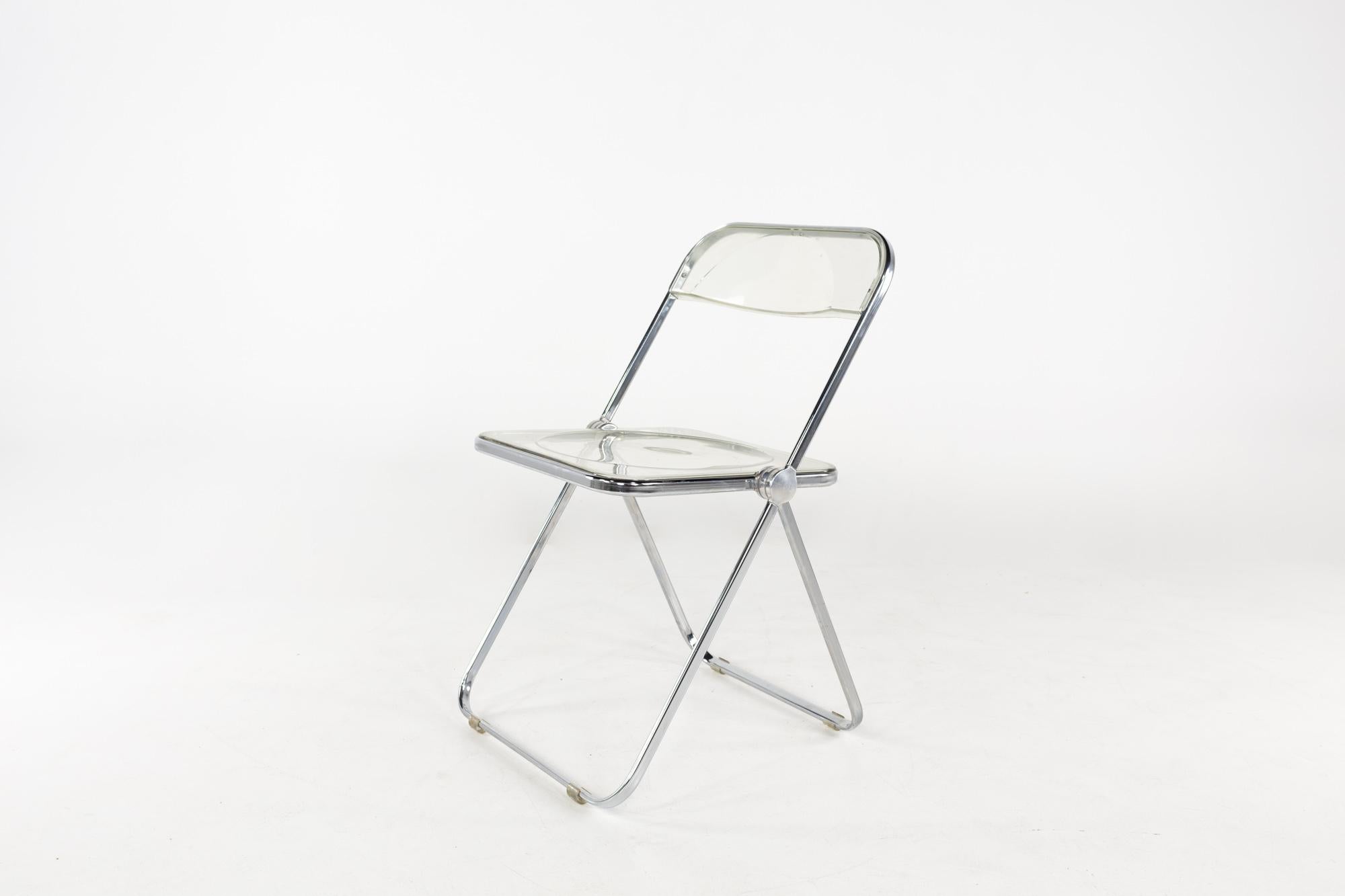 Anonima Castelli Mid Century Italian Lucite Folding Chair For Sale 1