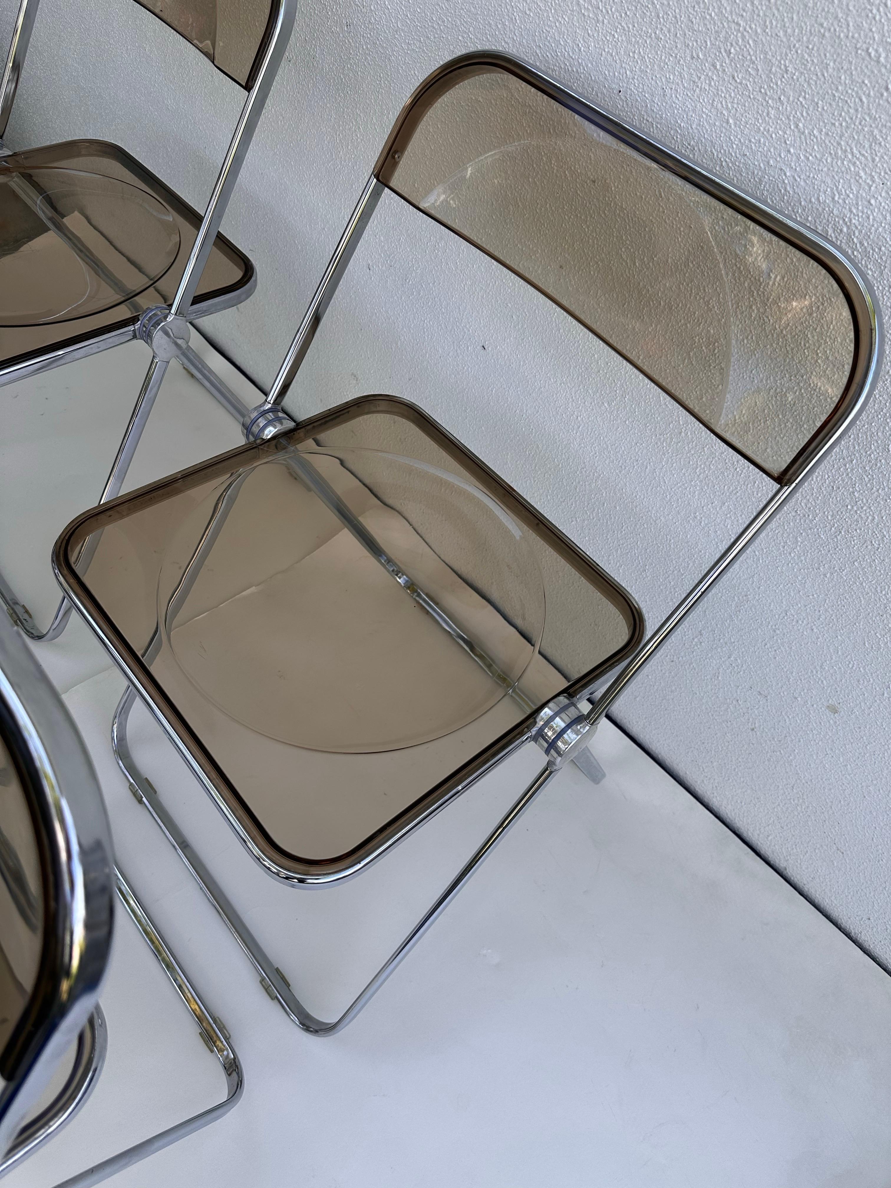 Anonima Castelli Plia Sedie Foldes Giancarlo Piretti Colore Lucite fumé set 4 in vendita 4