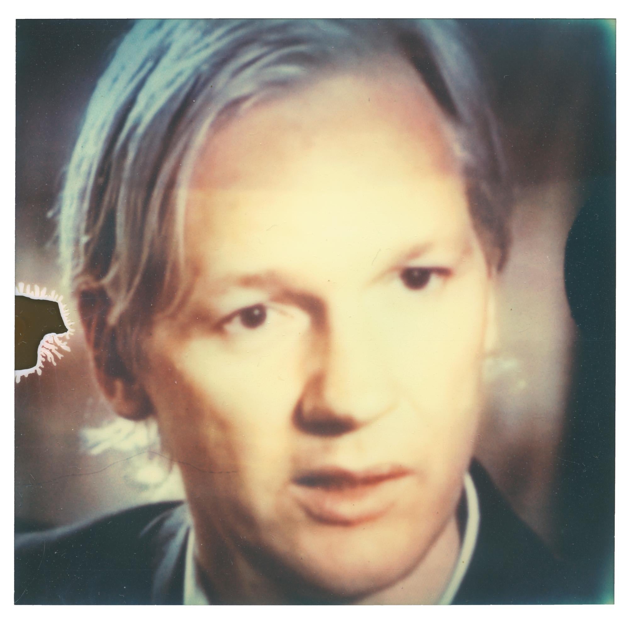 ANONYMOUS Portrait Photograph - Julian Assange
