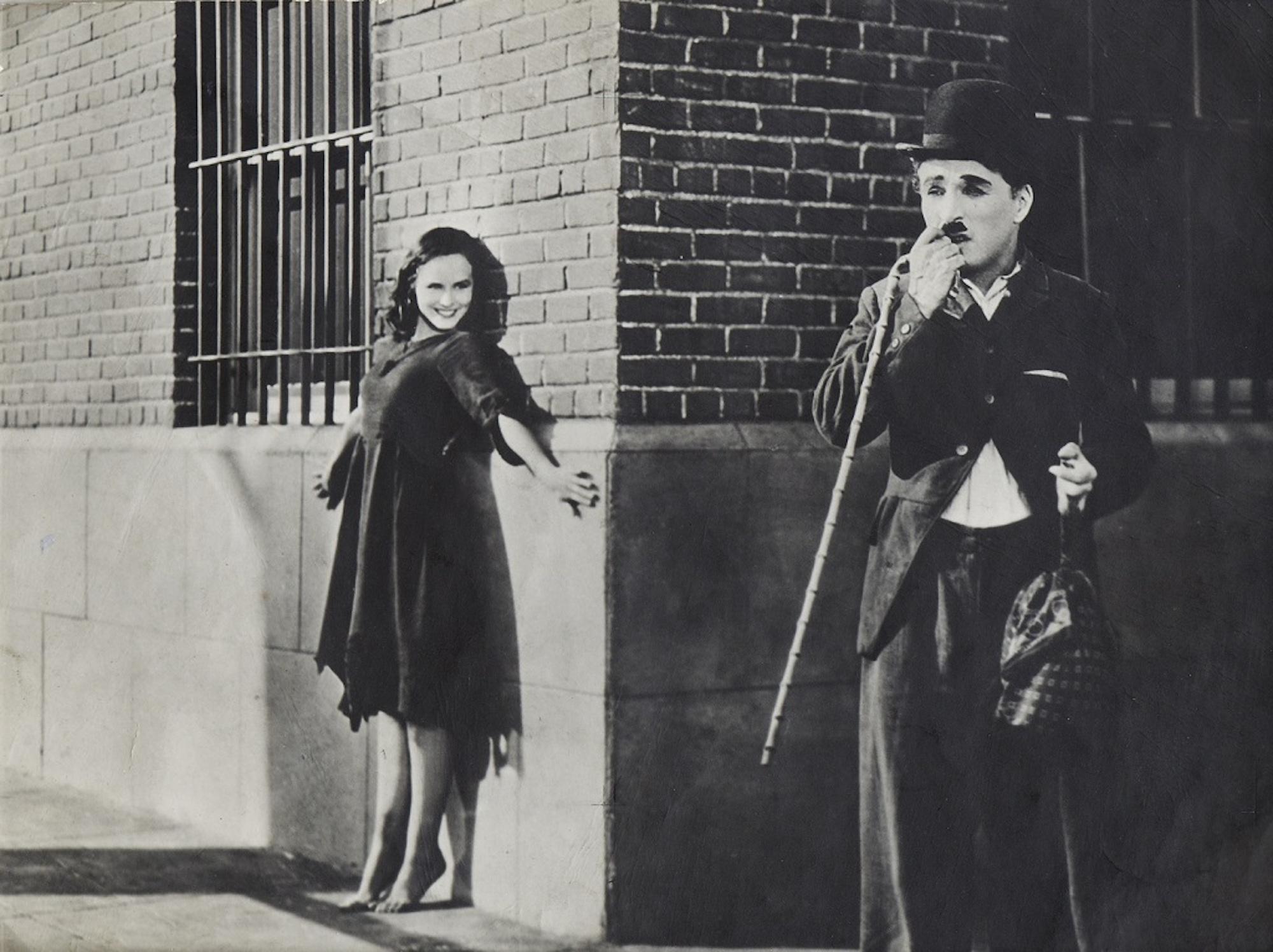 Black and White Photograph Unknown - Charlie Chaplin - Photo vintage, années 1930