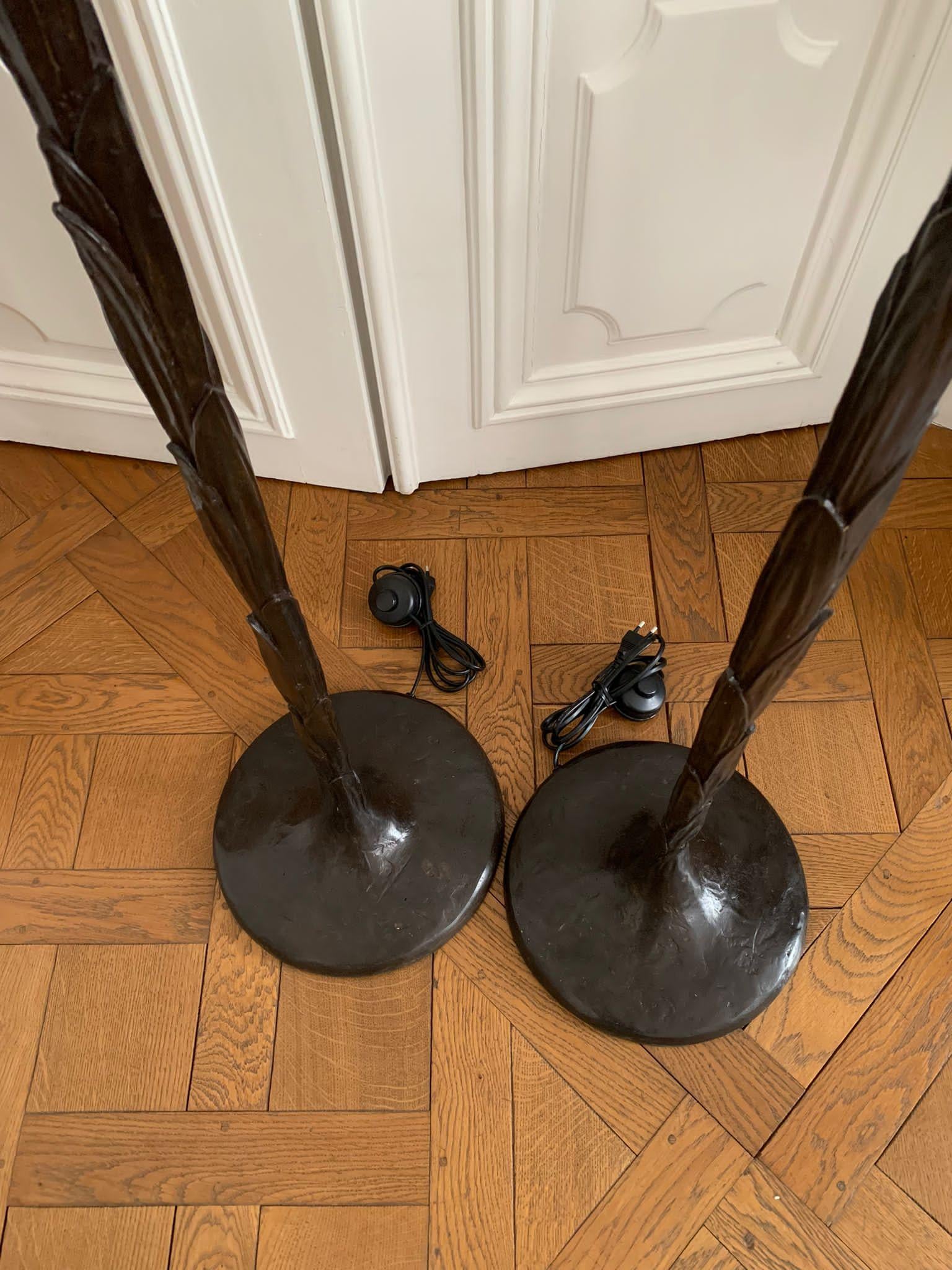 20th Century Floor Lamp Giacometti Style  bronze artichoke France 1980 For Sale