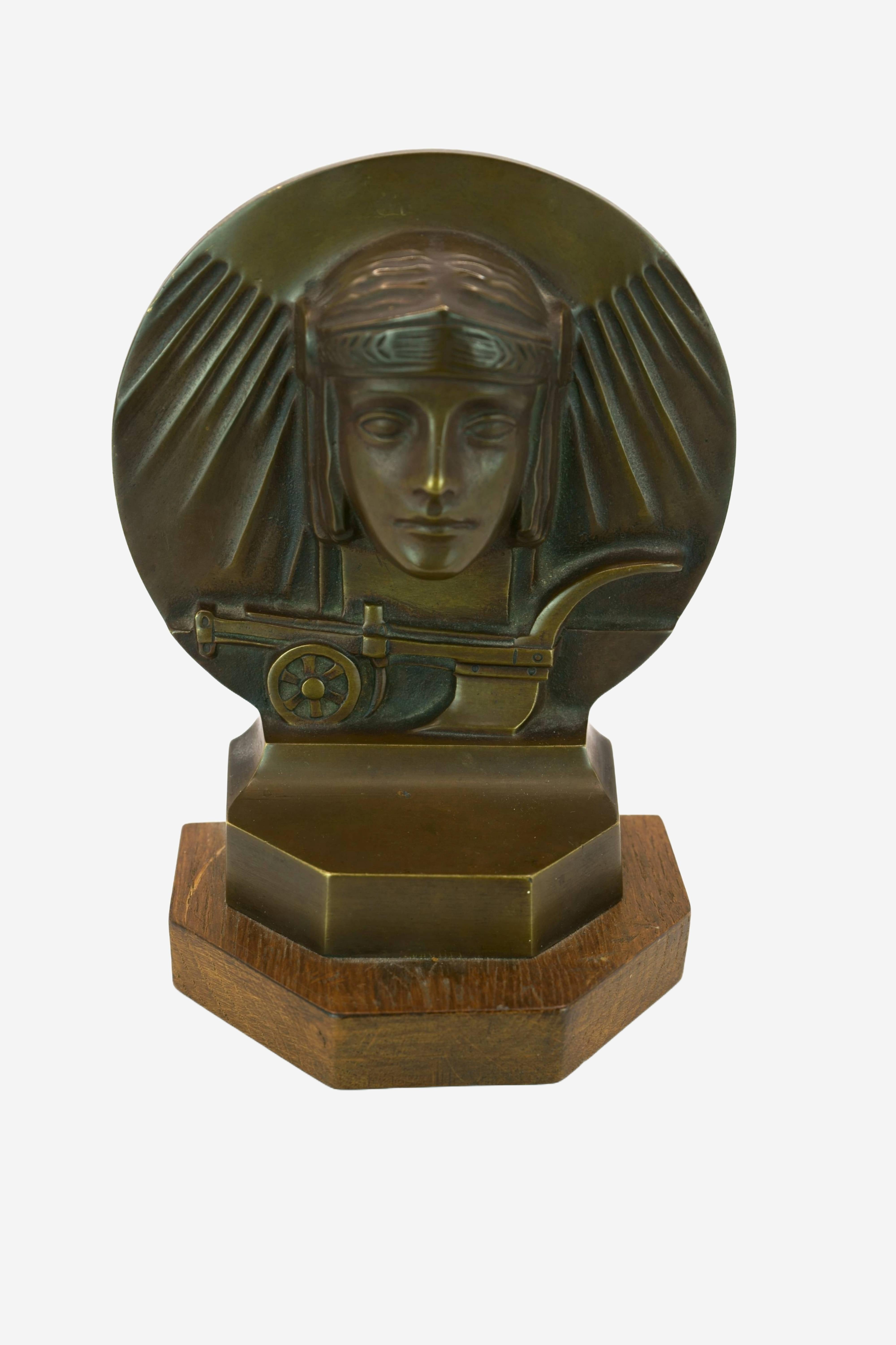 Dio Sole Ra / - La Luce della Conoscenza - Sculpture di Anonymus