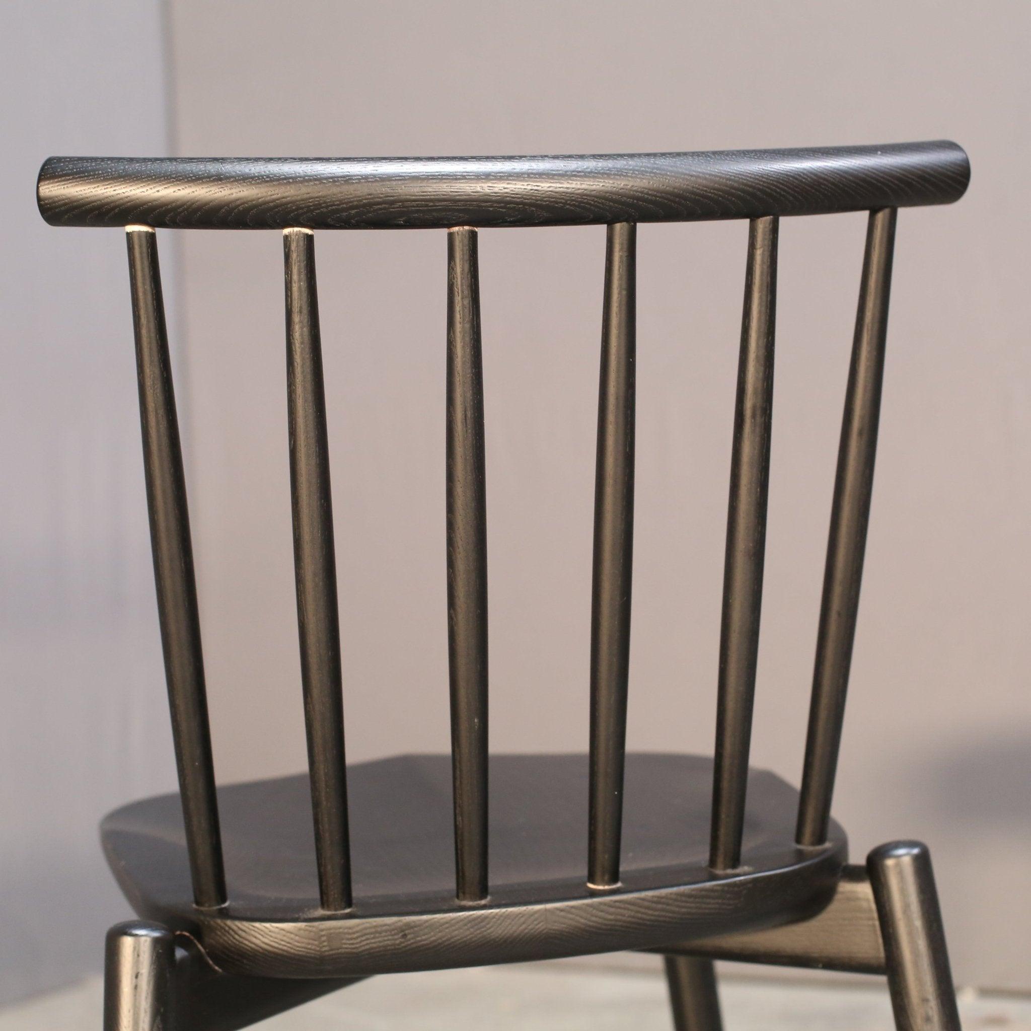 Une autre chaise d'appoint Country Hardy de David Irwin en vente 2