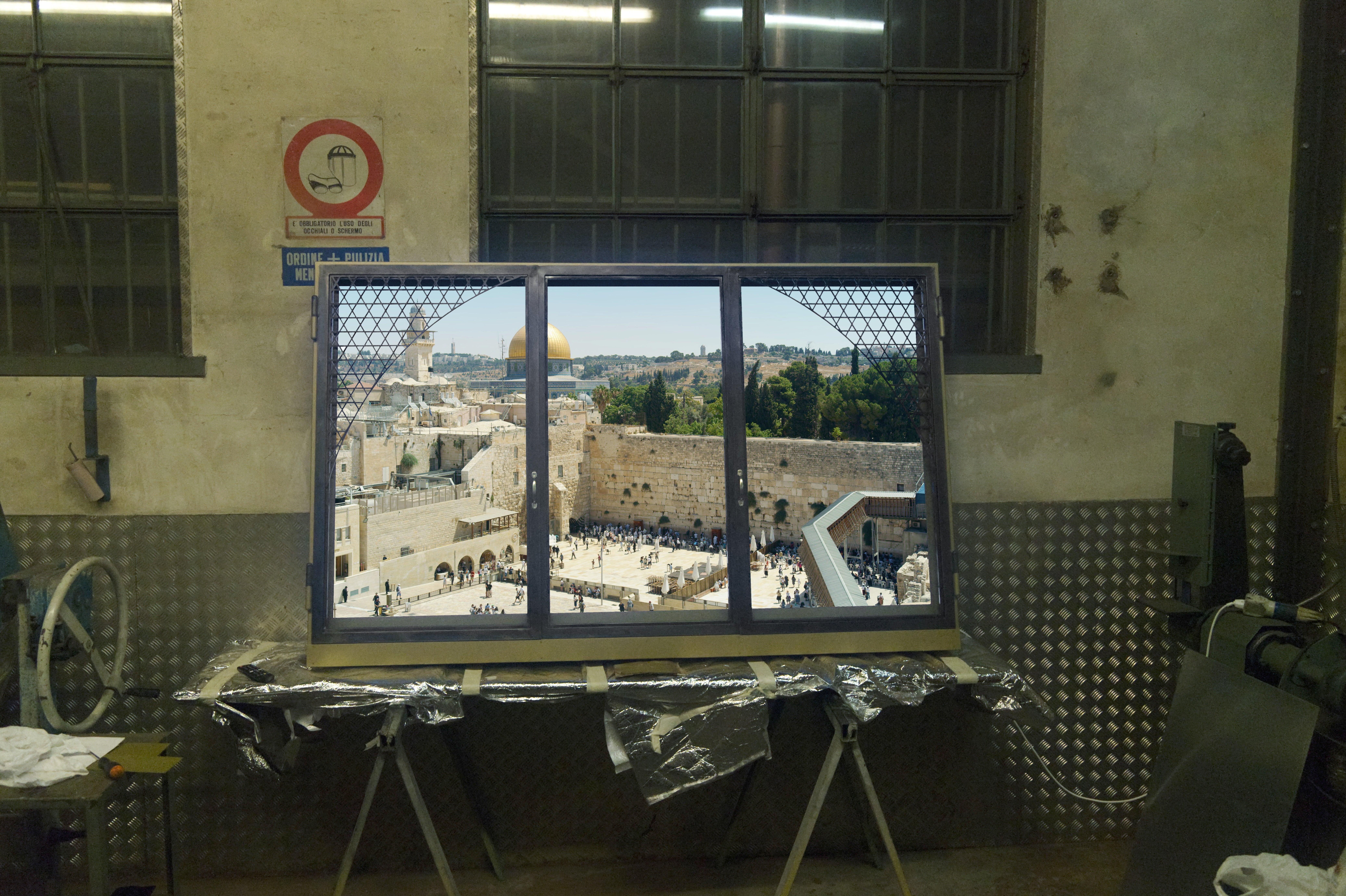Anotherview N.18 A Sunday by the Western Wall, Video Art by Anotherview For Sale 6