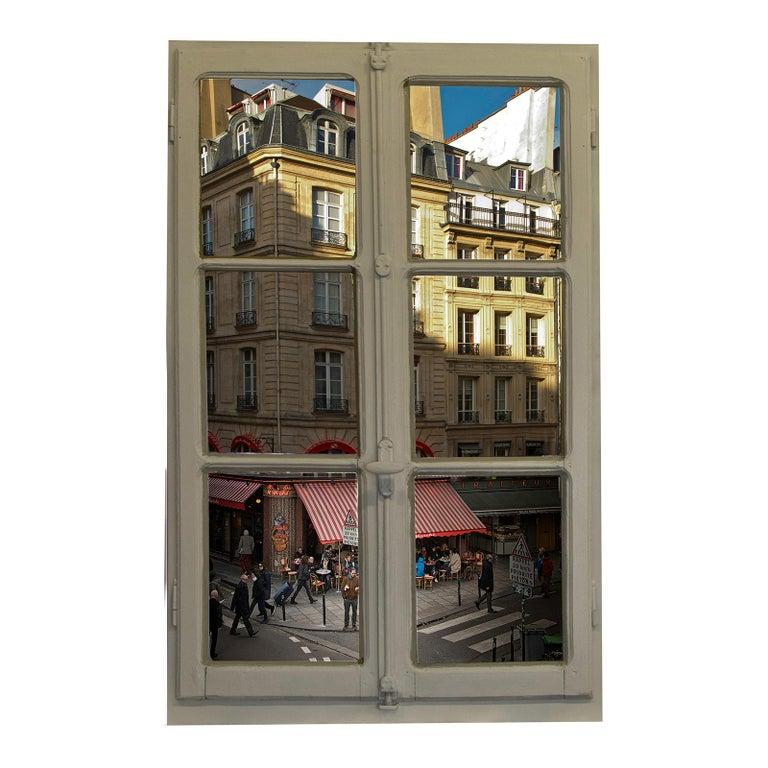 Place: Hotel La Louisiane, St. Germain, Paris
Date: 10th of March 2019
Materials: old wooden frame, white enameled iron, glass, electronic components
Video Length: 24 Hours
Limited edition of 10 + 3AP + 2 Prototypes
Courtesy of Rossana Orlandi