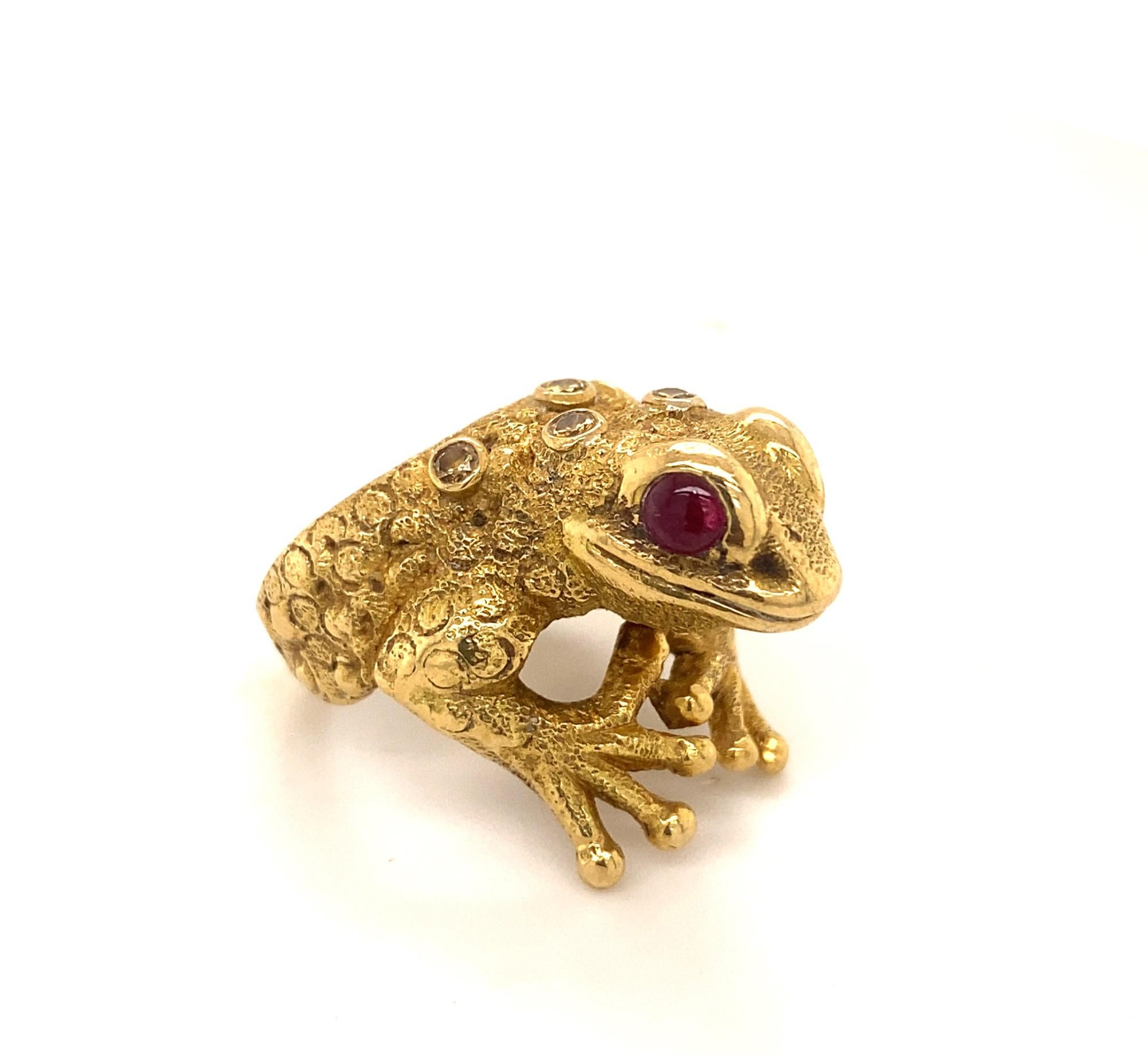 Anreas Von Zadora Frog Diamond Ruby Eye 18K Gold Ring For Sale 1