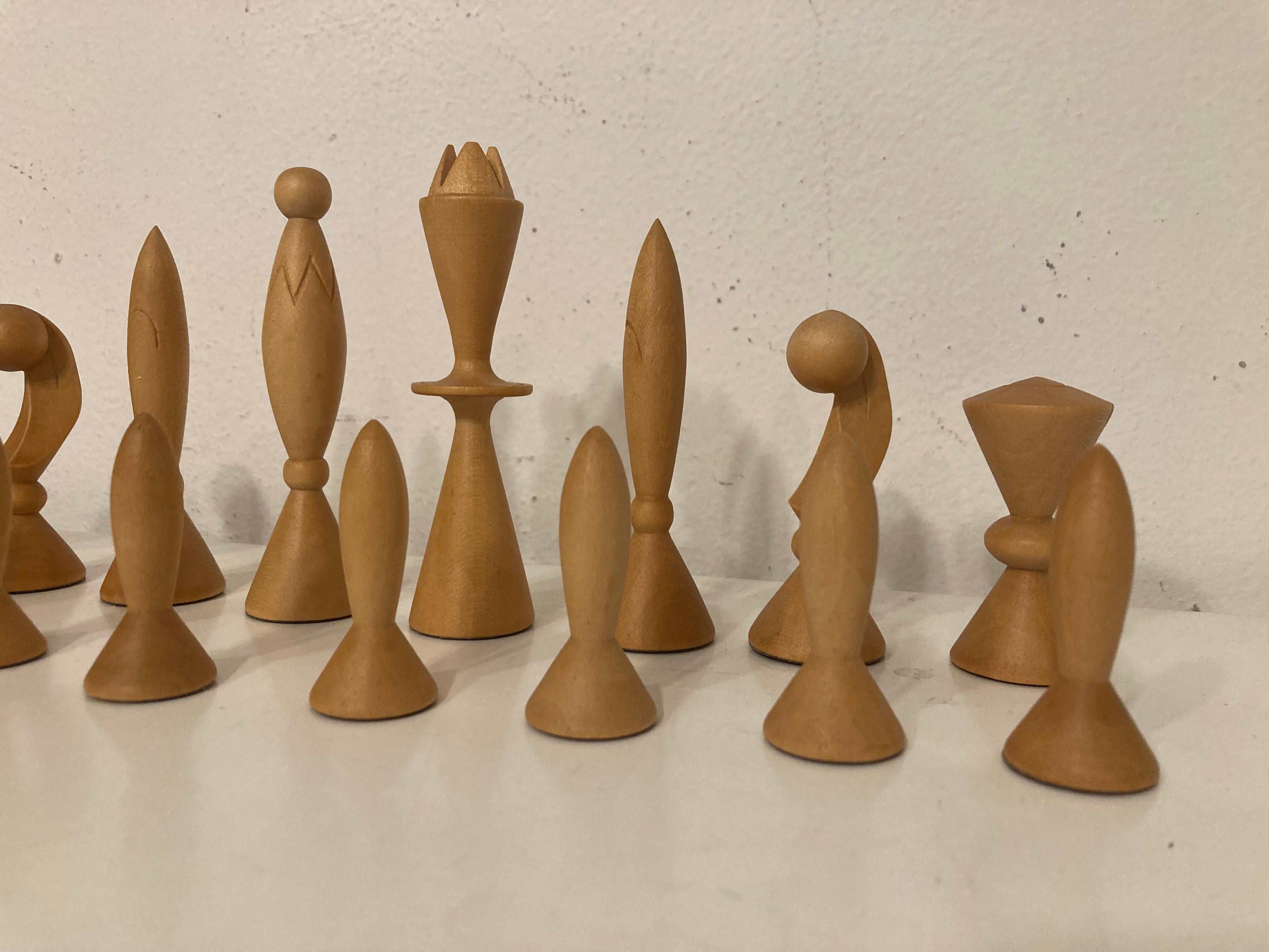 ANRI Space Age Chess Set Designed by Elliott, Walnut, Maple 1950 Italy, No Board For Sale 3