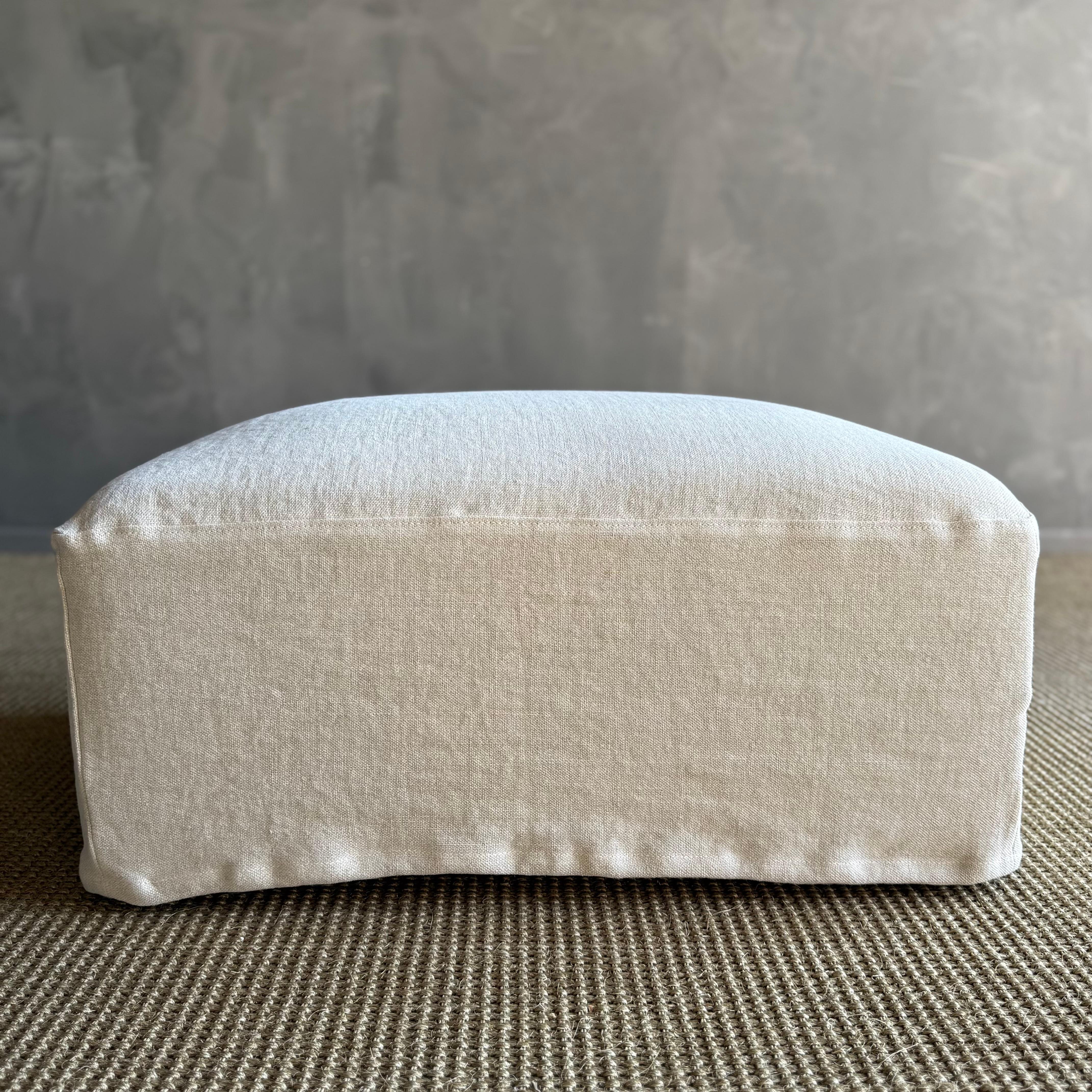 Ans Belgian Pouf Ottoman en vente 3