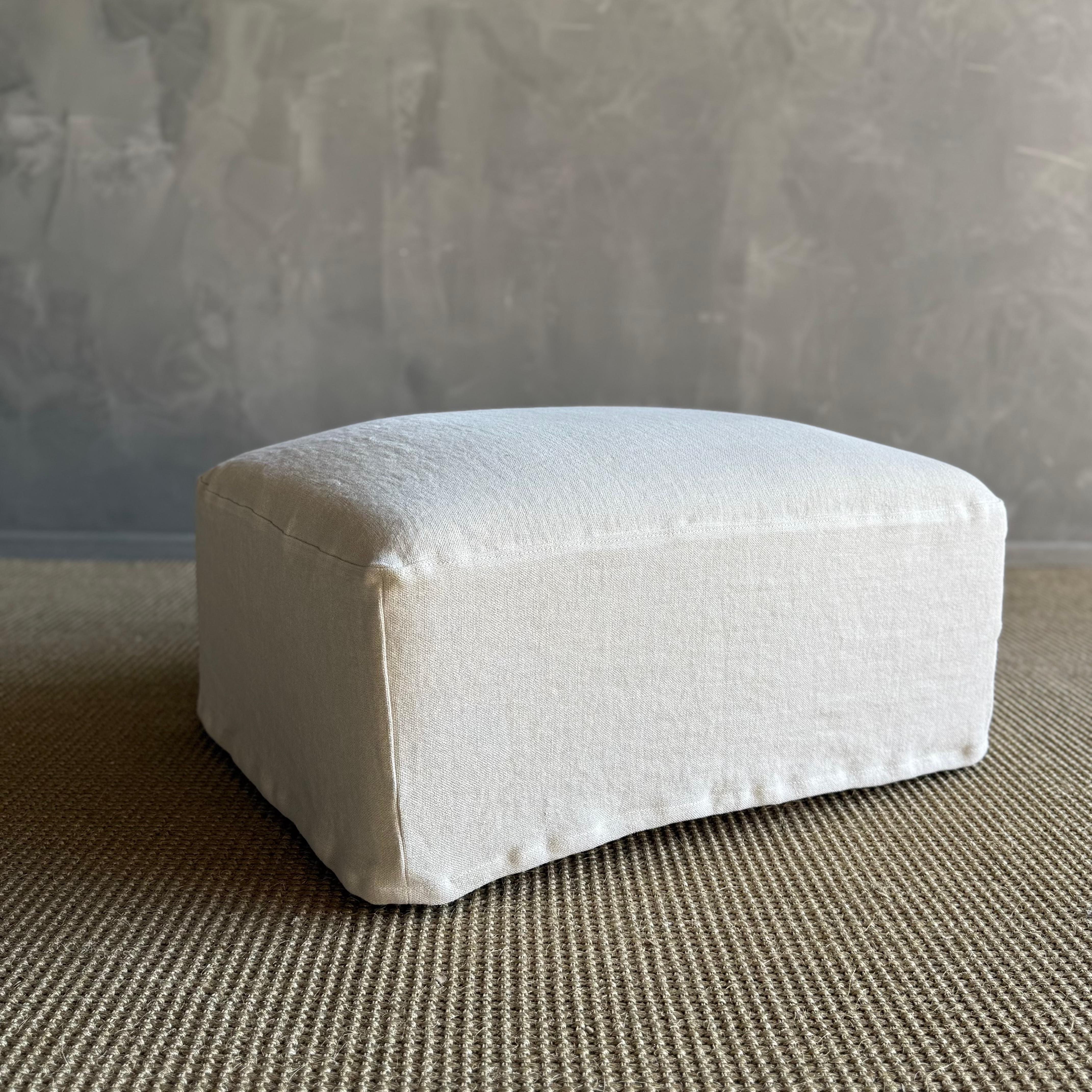 Ans Belgian Pouf Ottoman en vente 4