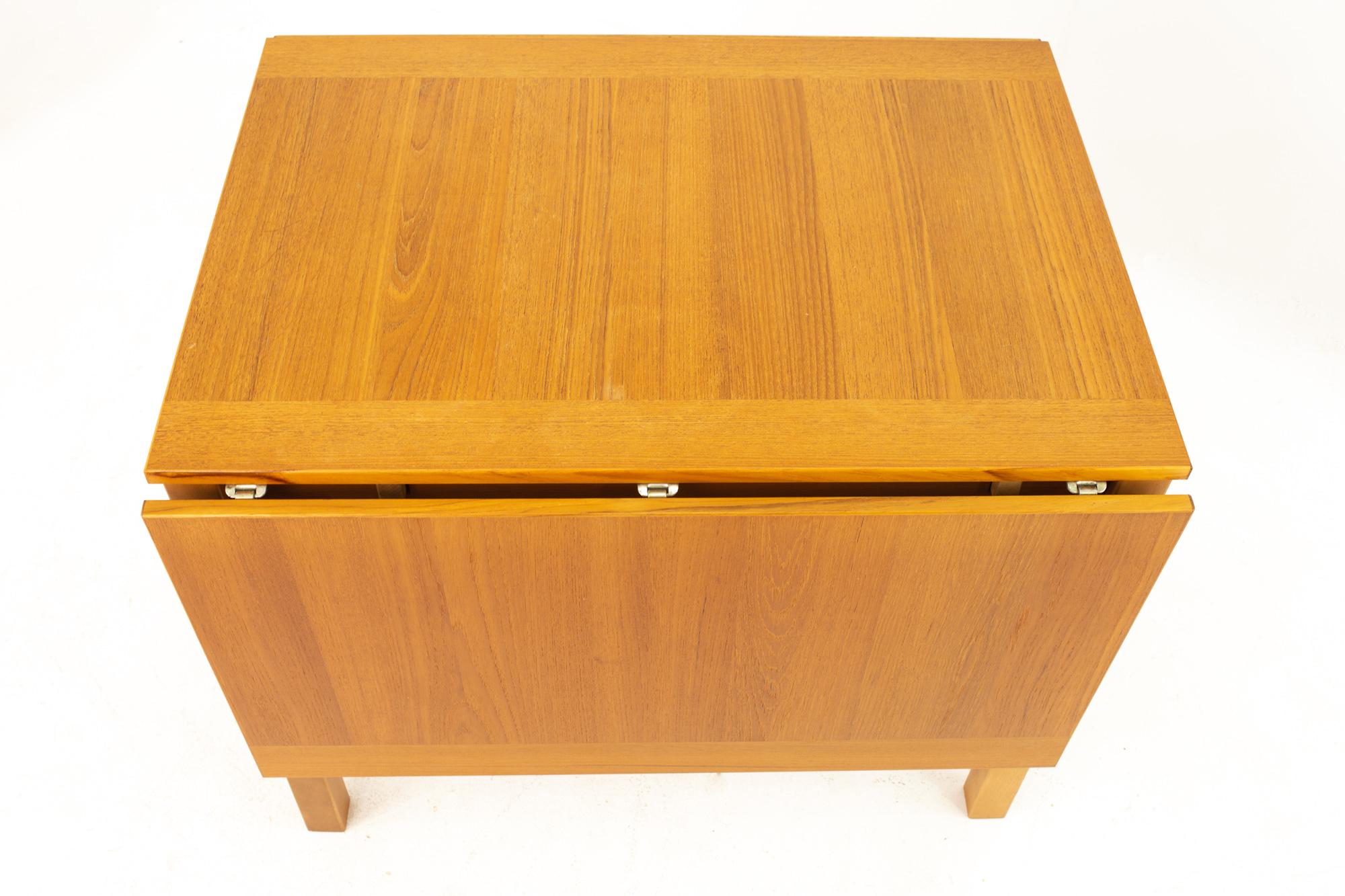 Wood Ansager Mobler Mid Century Teak Drop Leaf Expanding Dining Table