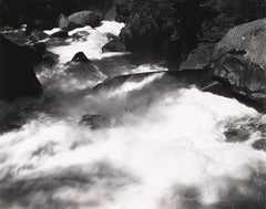 Rápidos bajo la cascada Vernal, Yosemite, CA