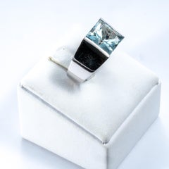 Ansuini Aquamarine Carrè Cut Ring, 5.76 Carat, Handmade in 18 Karat Gold