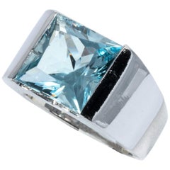 Ansuini Aquamarine Carrè Cut Ring, 5.76 Carat, Handmade in 18 Karat Gold