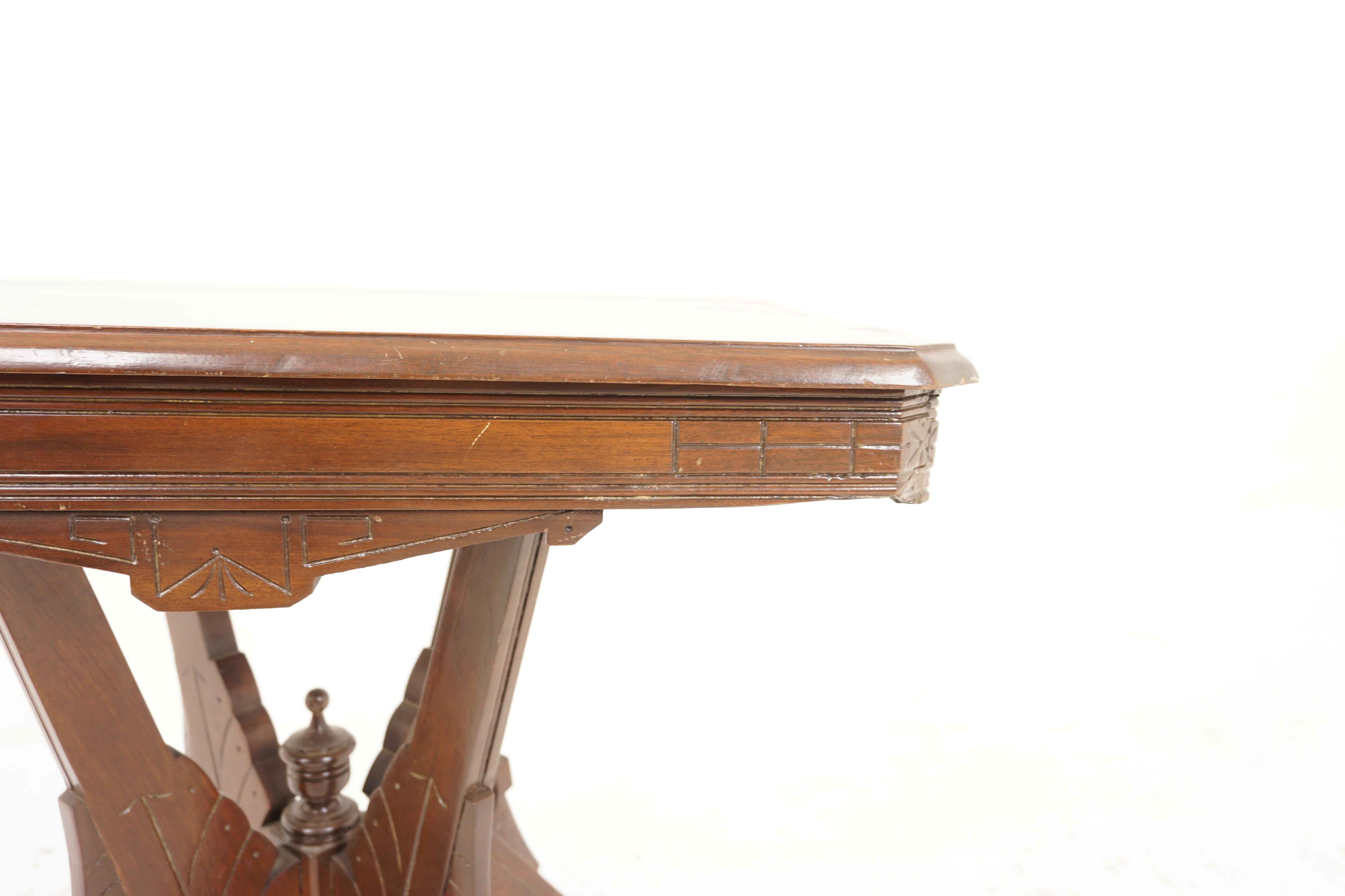 Ant. American Carved Walnut Eastlake Parlour Table, American, 1890 For Sale 1