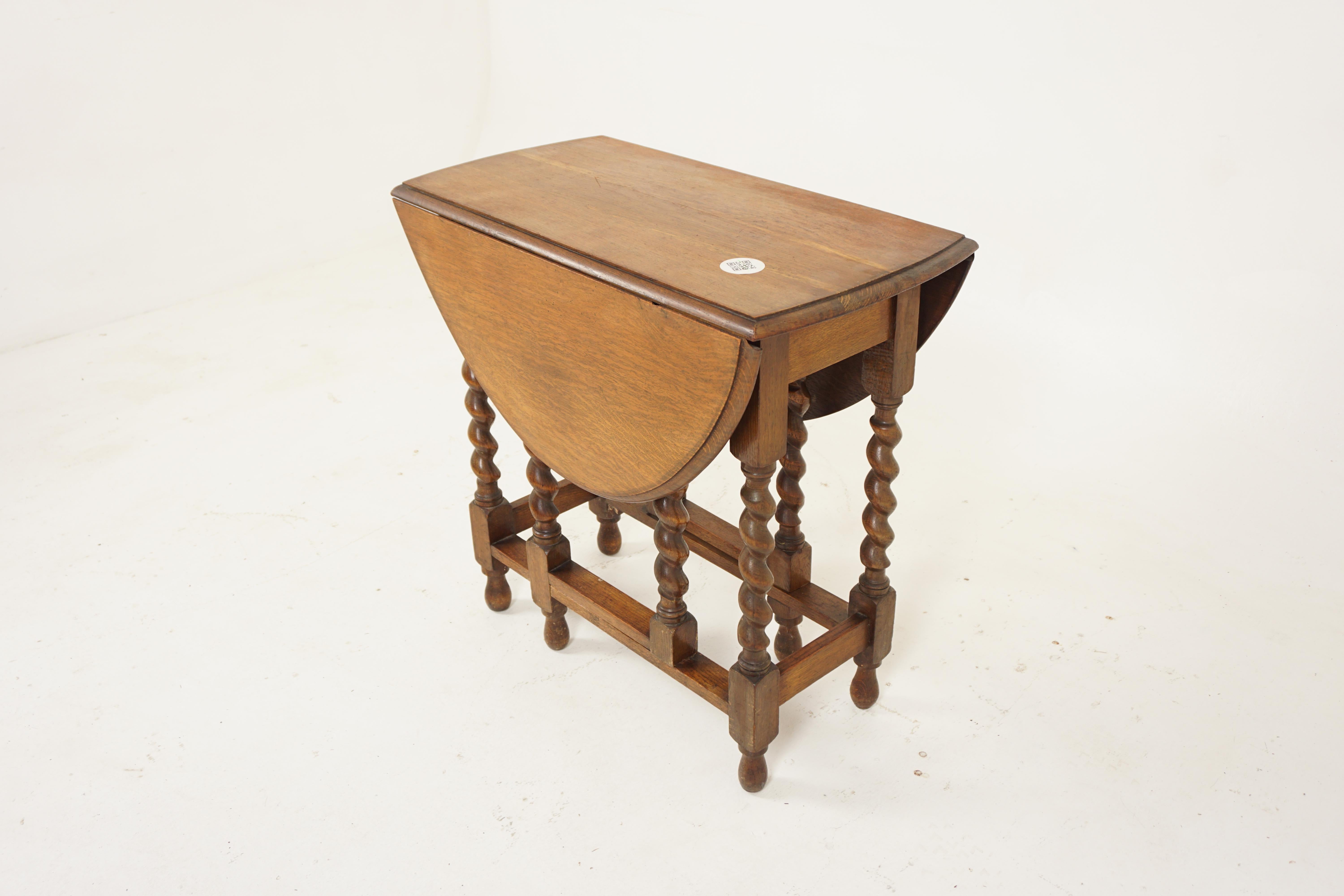 Ant. barley twist oak gateleg, table, drop leaf table, Scotland 1910, H860

Scotland 1910
Solid oak
Original finish
Having a quality top with two oval leaves
Supported by eight barley twist legs
United by moulded oak stretchers
Raised on