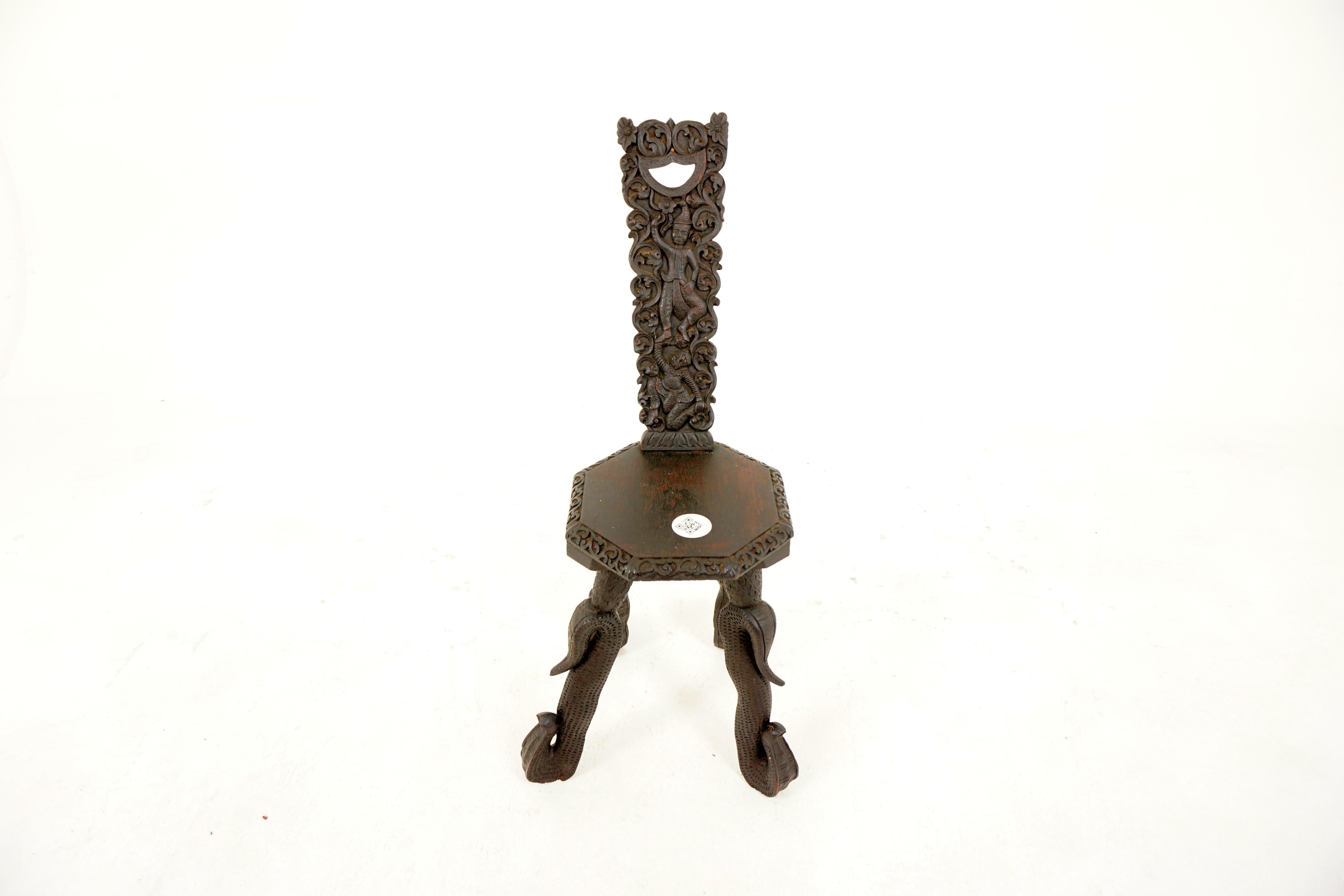 Ant. carved oak spinning chair, hall chair, Scotland 1880, H837

India 1880
Solid Oak
Original finish
Heavily carved back
Octagonal carved oak seat
Standing on four carved snakes legs
All joints are tight

H837

Measures: 15