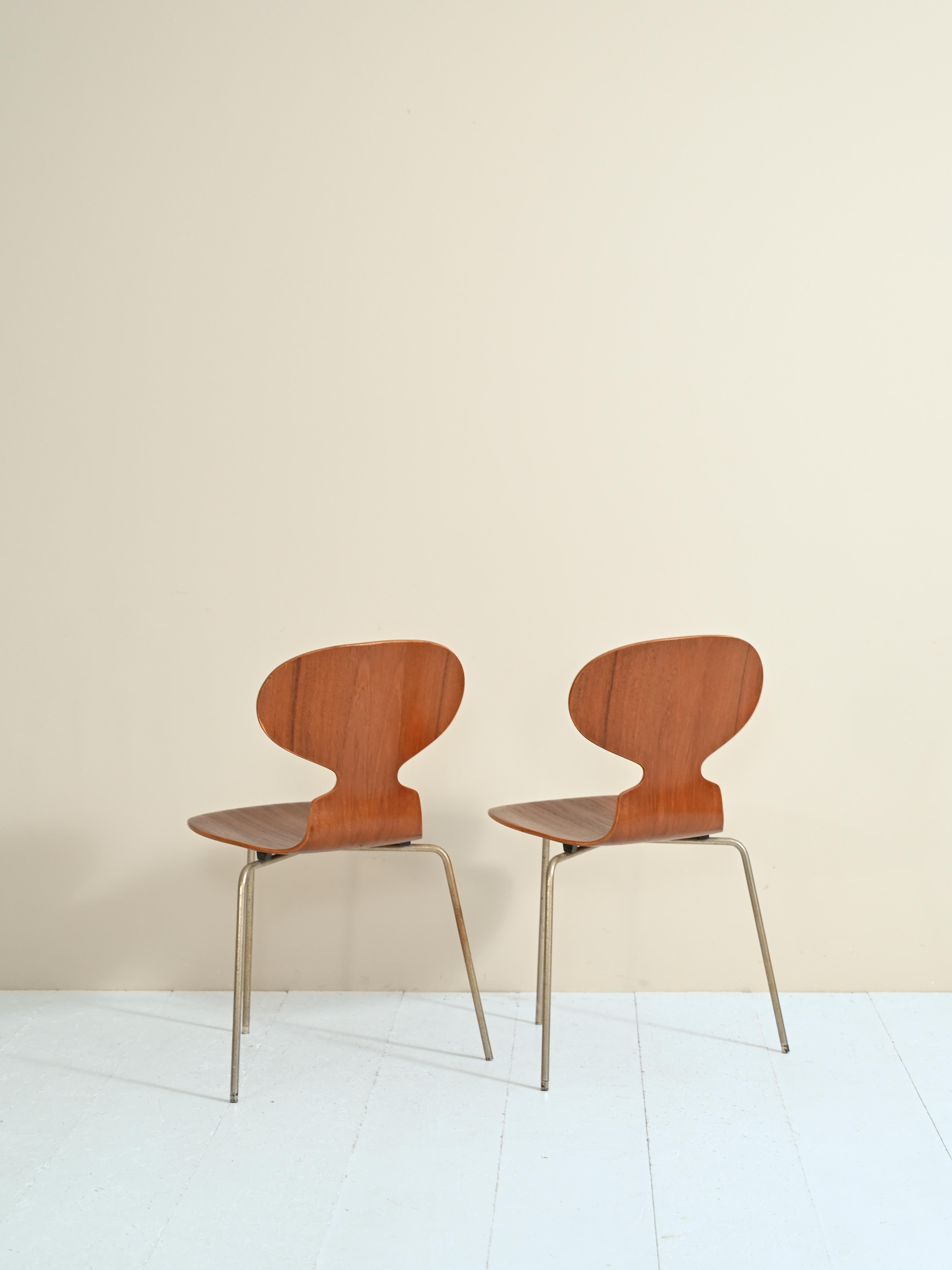 'Ant Chair' Chairs Model 3101 by Arne Jacobsen for Fritz Hansen In Good Condition In Brescia, IT