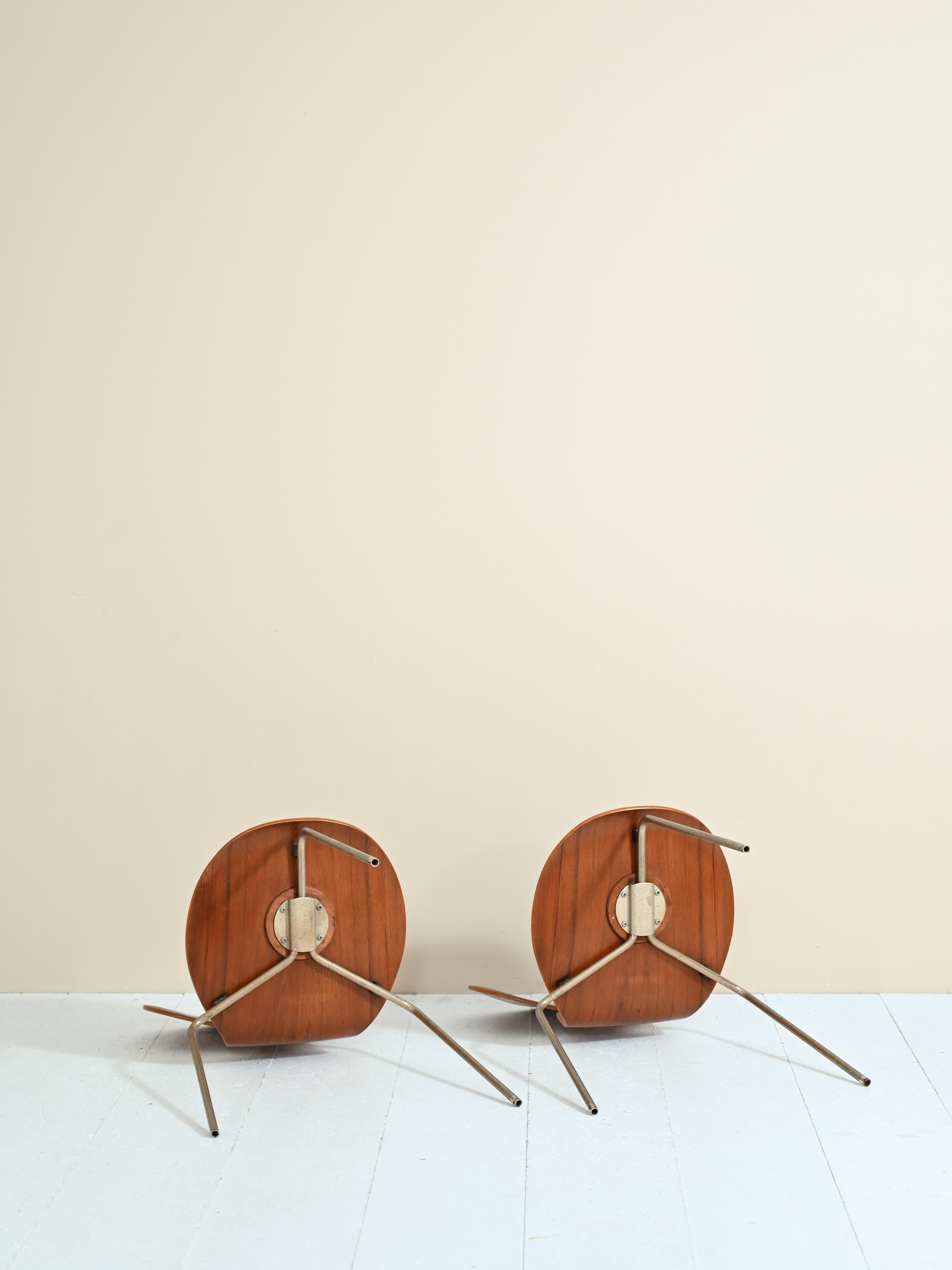 Metal 'Ant Chair' Chairs Model 3101 by Arne Jacobsen for Fritz Hansen