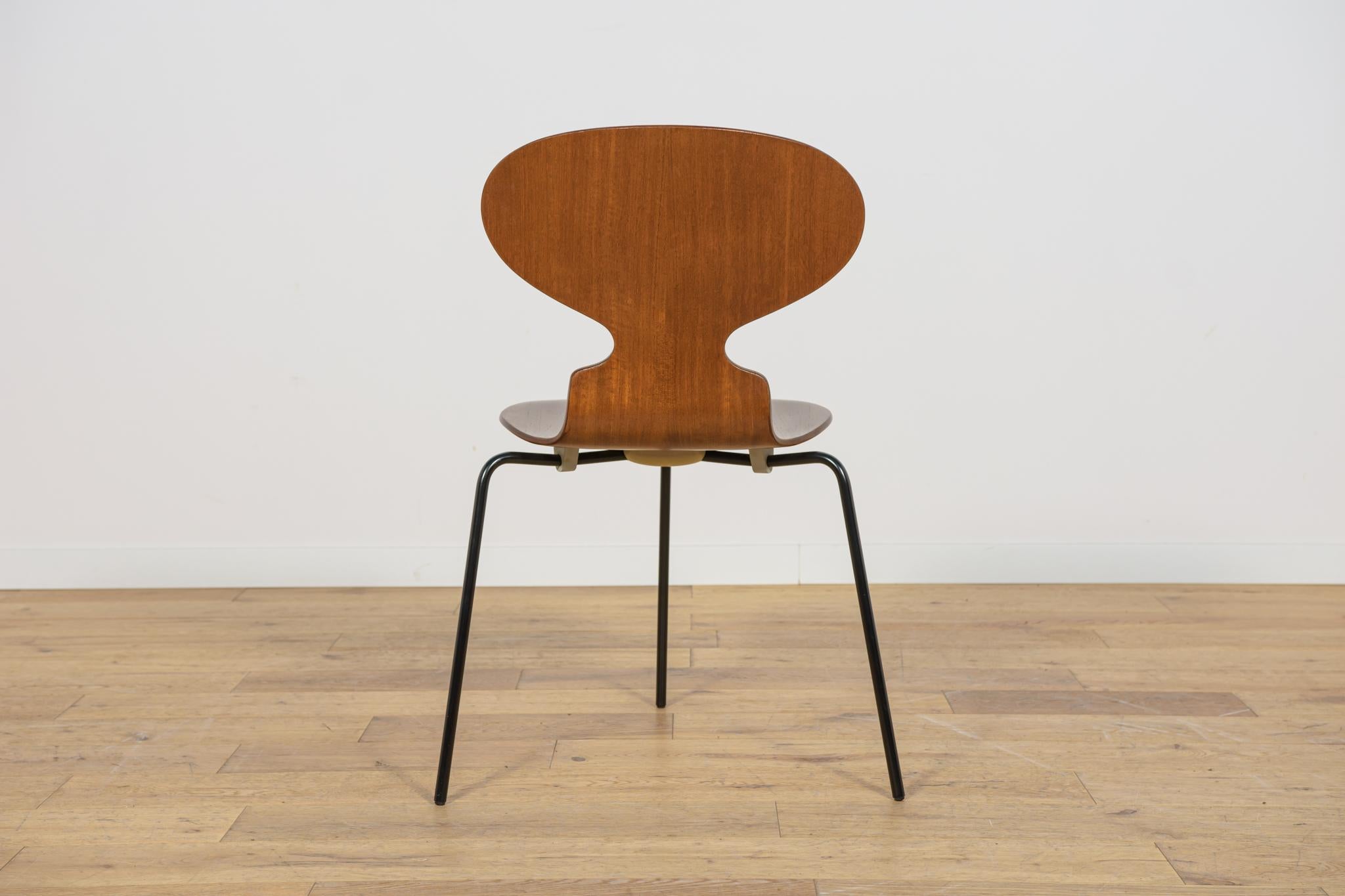 Sedia Ant Modello 3101 in teak di Arne Jacobsen per Fritz Hansen, anni '70, Danimarca. in vendita 2