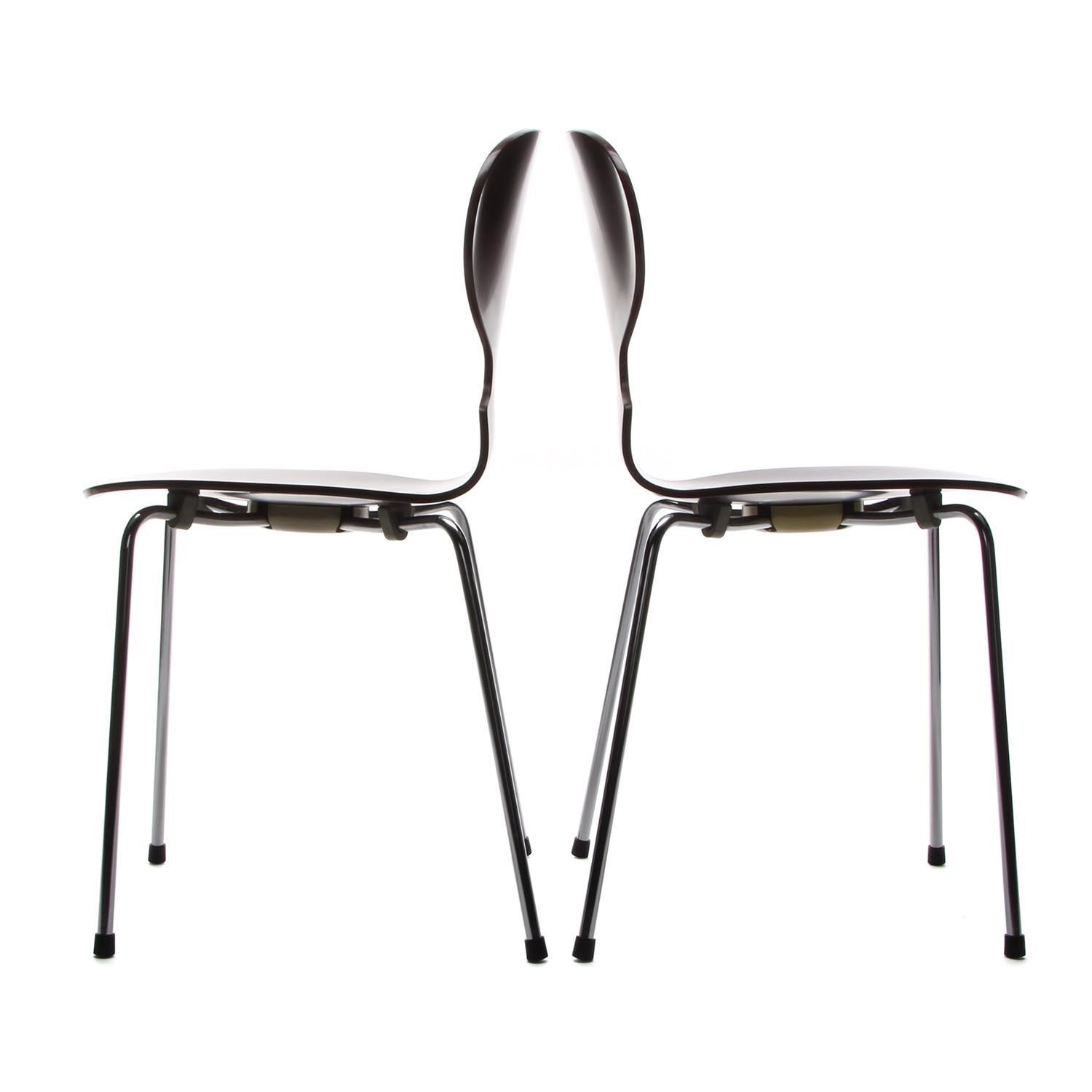 Scandinavian Modern Ant Chairs (Pair), Model 3100 Chairs by Arne Jacobsen for Fritz Hansen in 1952