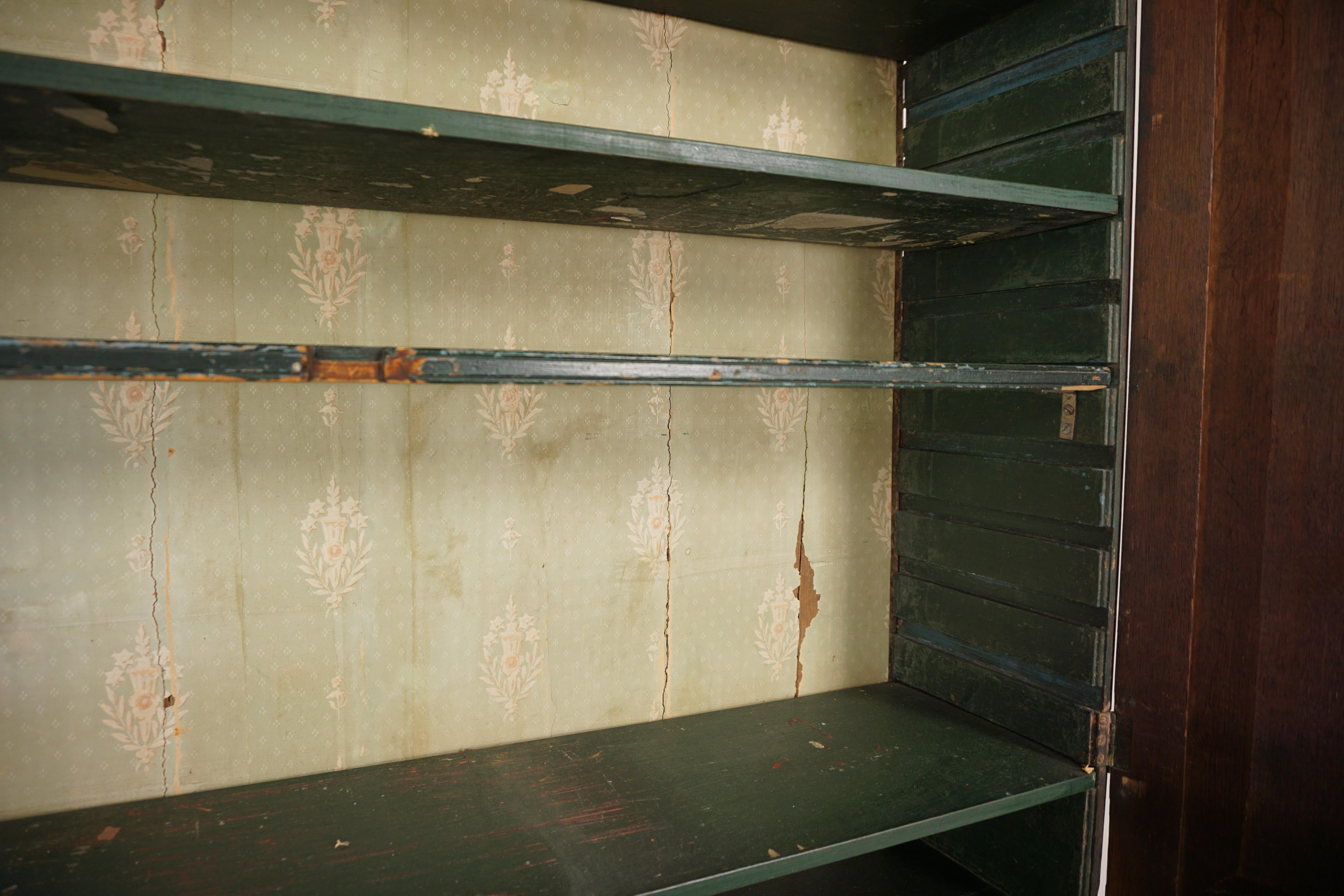 Ant. Georgian Oak Bureau Bookcase, Housekeepers Cupboard, Scotland 1780, H154 In Good Condition For Sale In Vancouver, BC