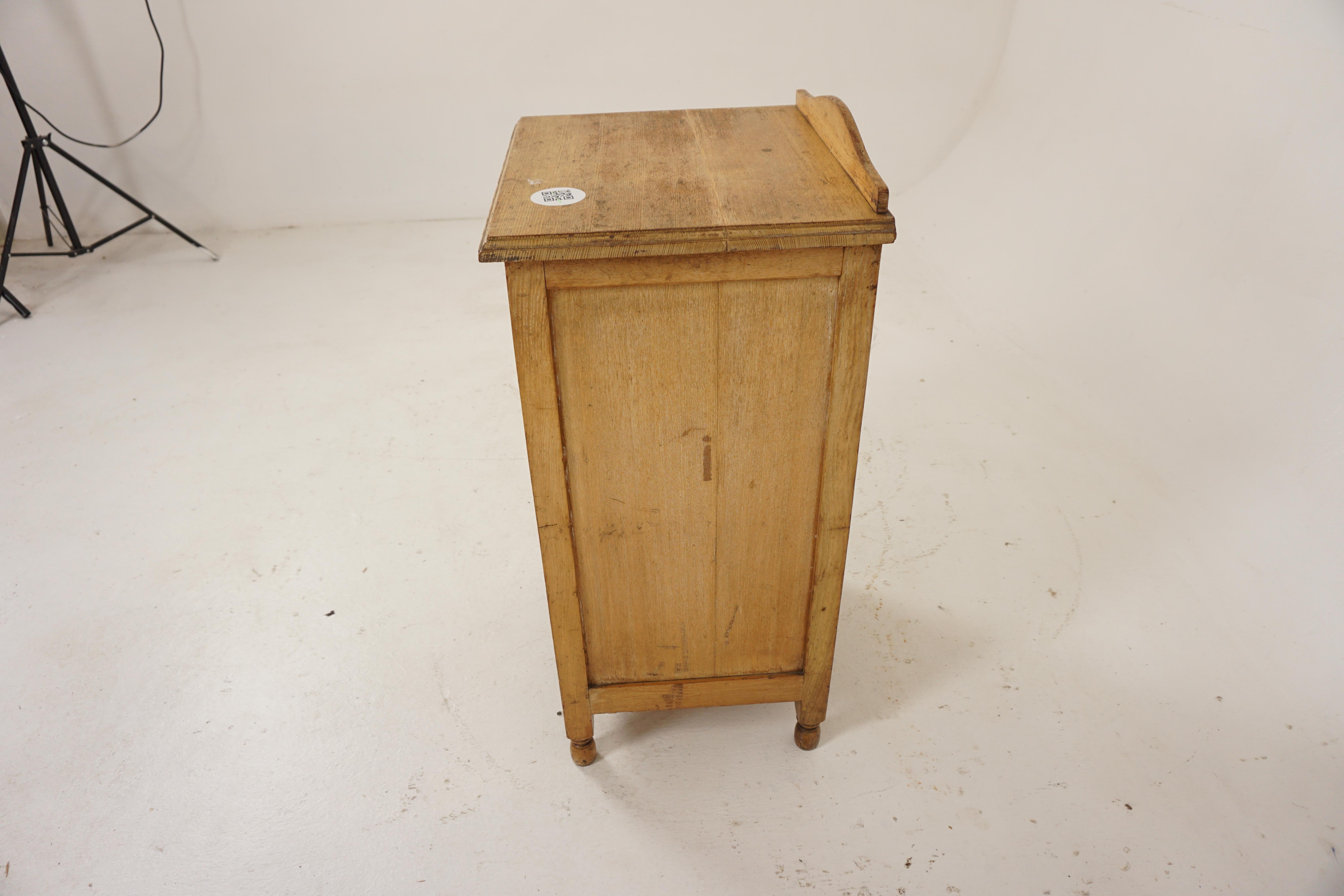 Ant. Victorian Ash Nightstand, Bedside Lamp Table, Scotland 1880, H725 For Sale 2