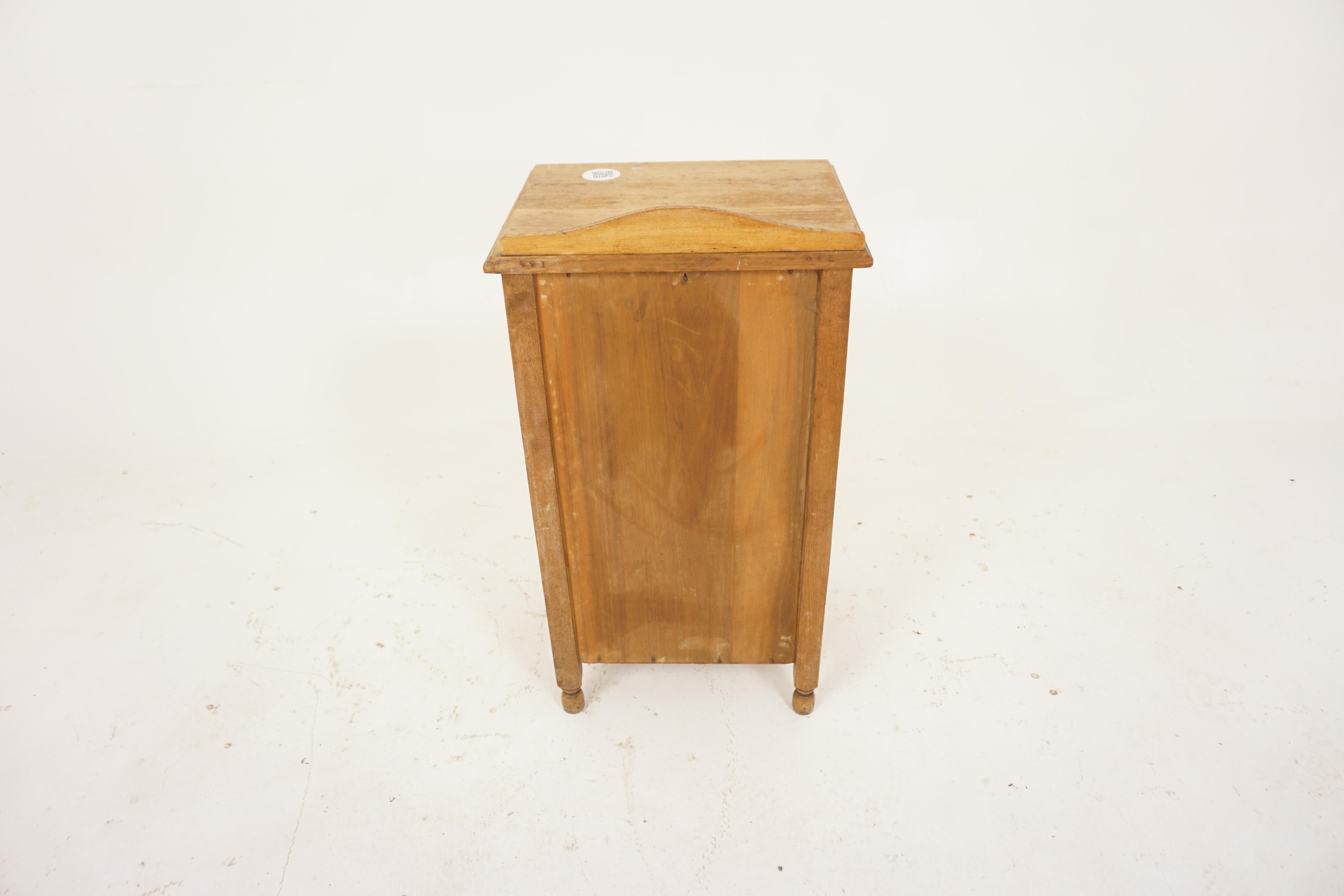 Ant. Victorian Ash Nightstand, Bedside Lamp Table, Scotland 1880, H725 For Sale 4