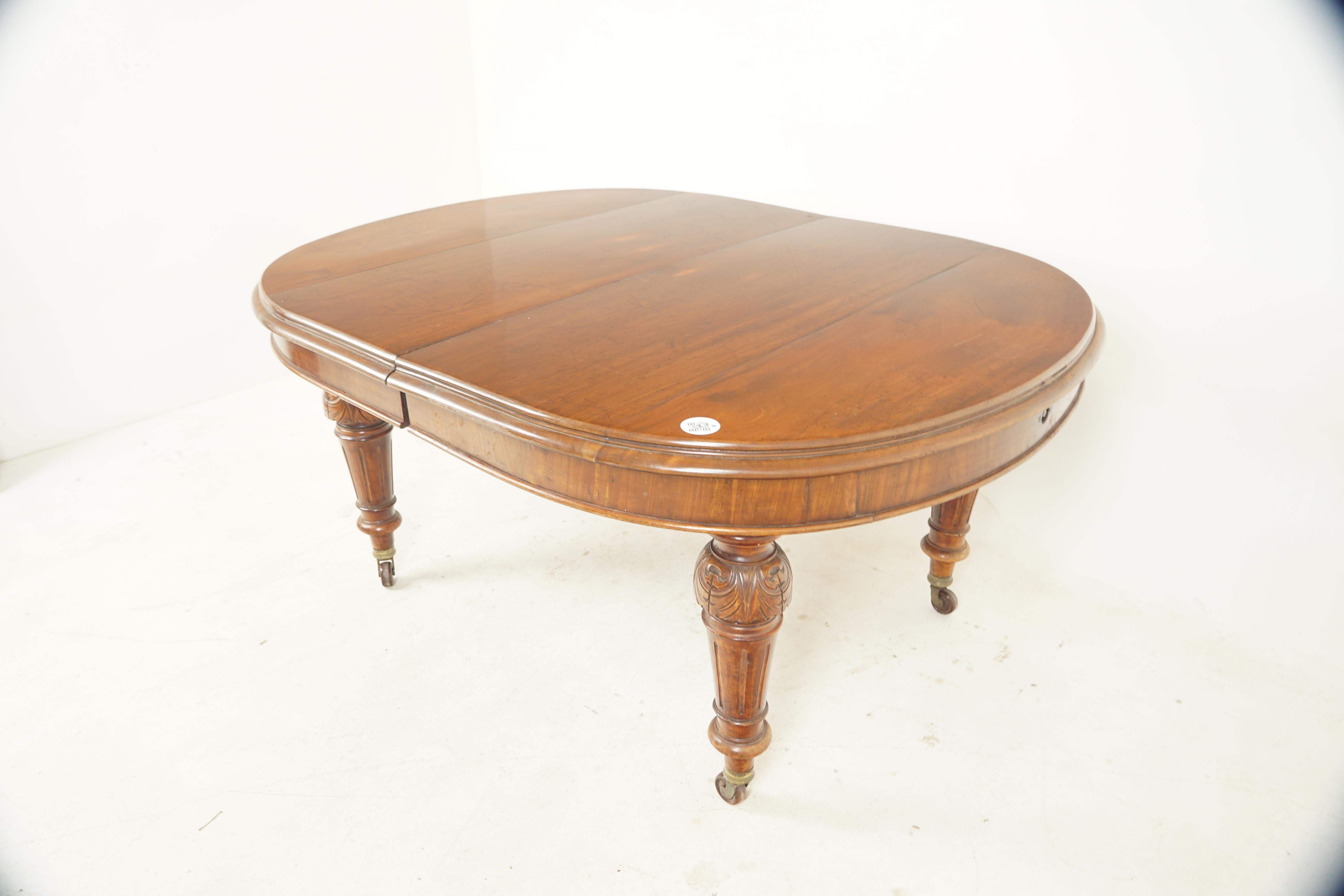Antique Victorian walnut 2 leaf circular extending dining table, Scotland 1880, H648

Scotland 1880
Solid walnut
Original finish
Beautiful walnut top with a moulded edge
All supported by carved turned legs
With original castors