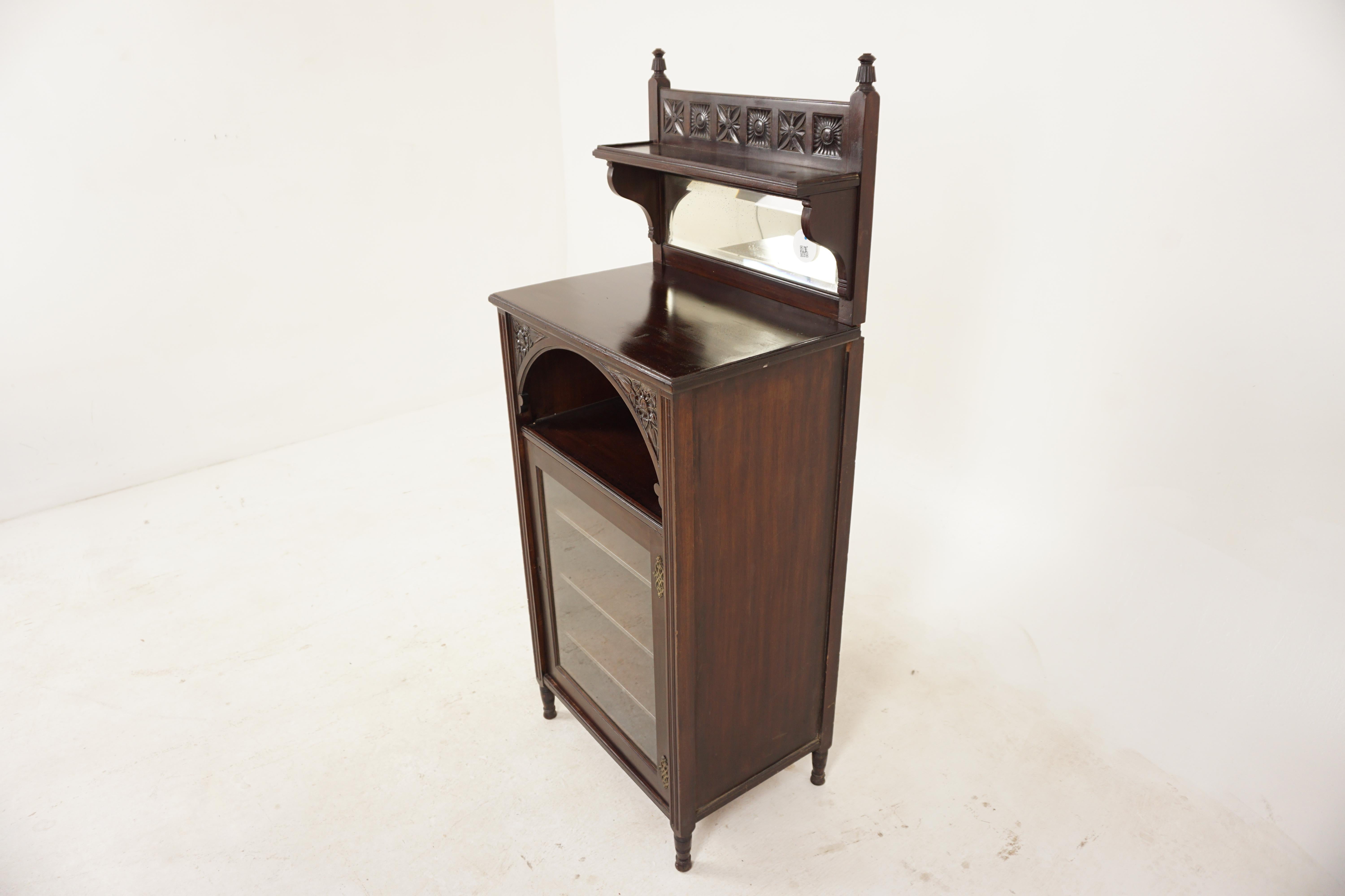 Ant. Victorian Walnut Sheet Music Cabinet, Display Cabinet, Scotland 1880, H055 In Good Condition In Vancouver, BC
