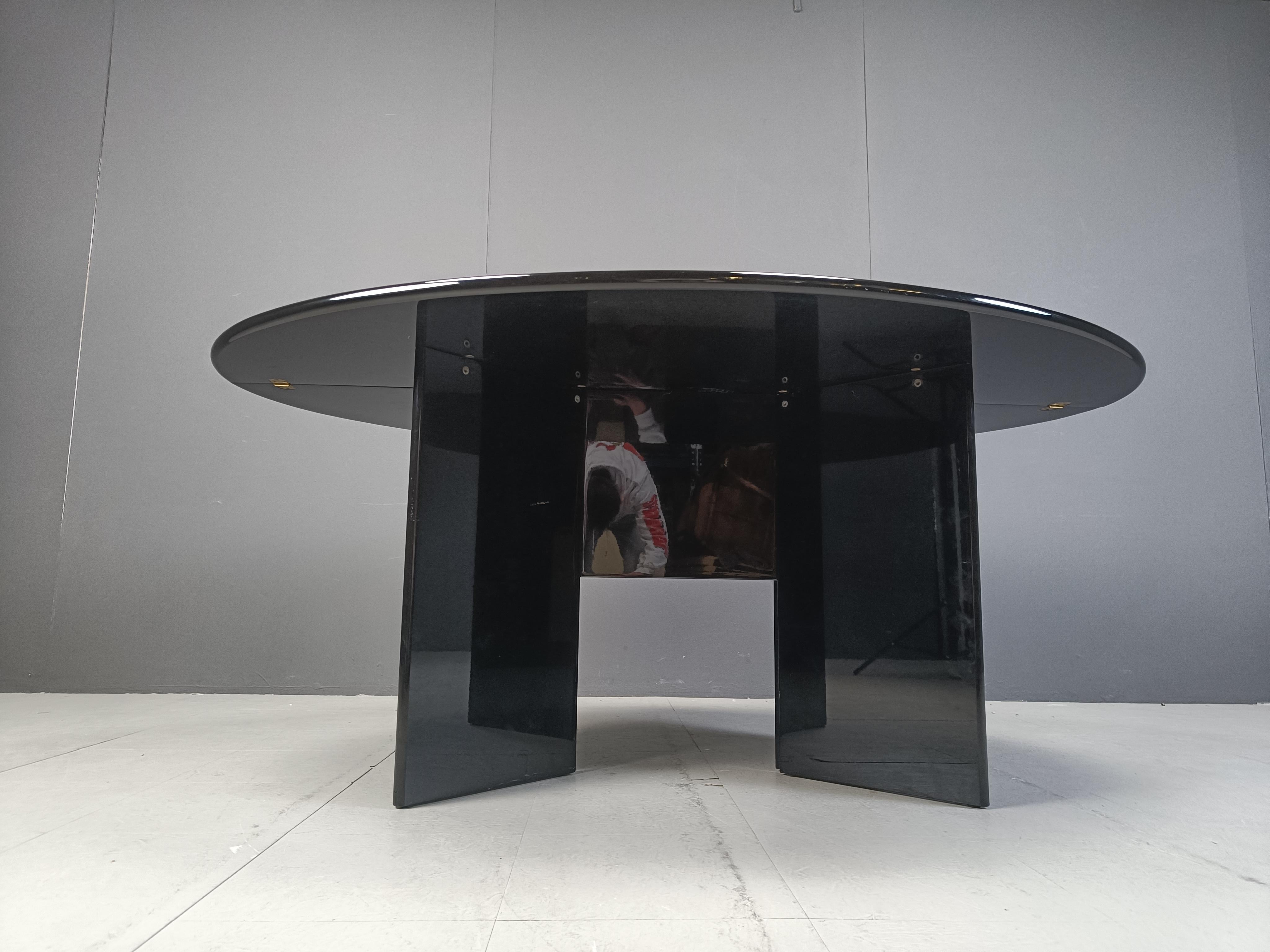 Antella Console or dining Table by Kazuhide Takahama for Gavina, 1975 In Good Condition In Leuven, Vlaams Gewest