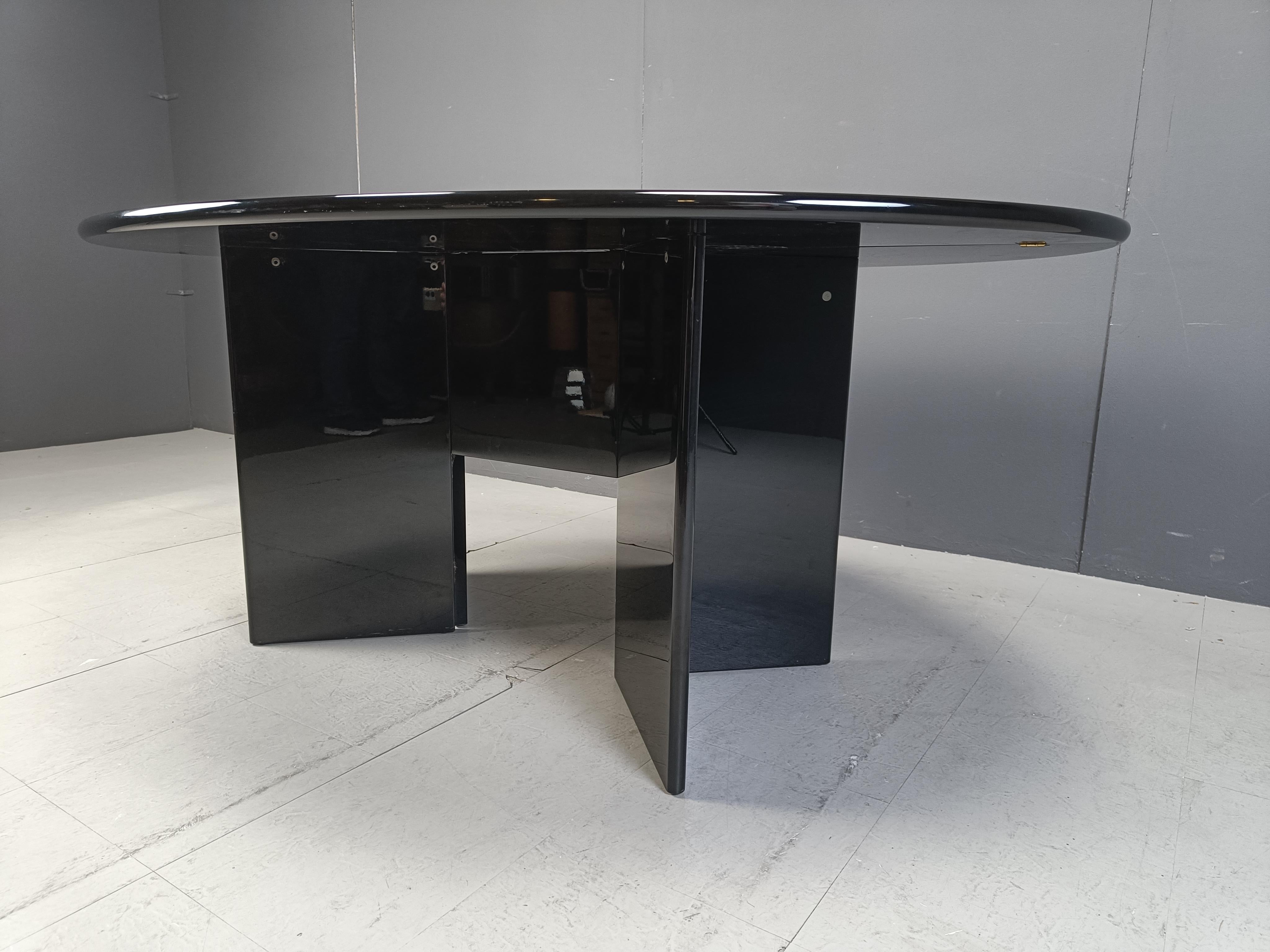 Lacquer Antella Console or dining Table by Kazuhide Takahama for Gavina, 1975