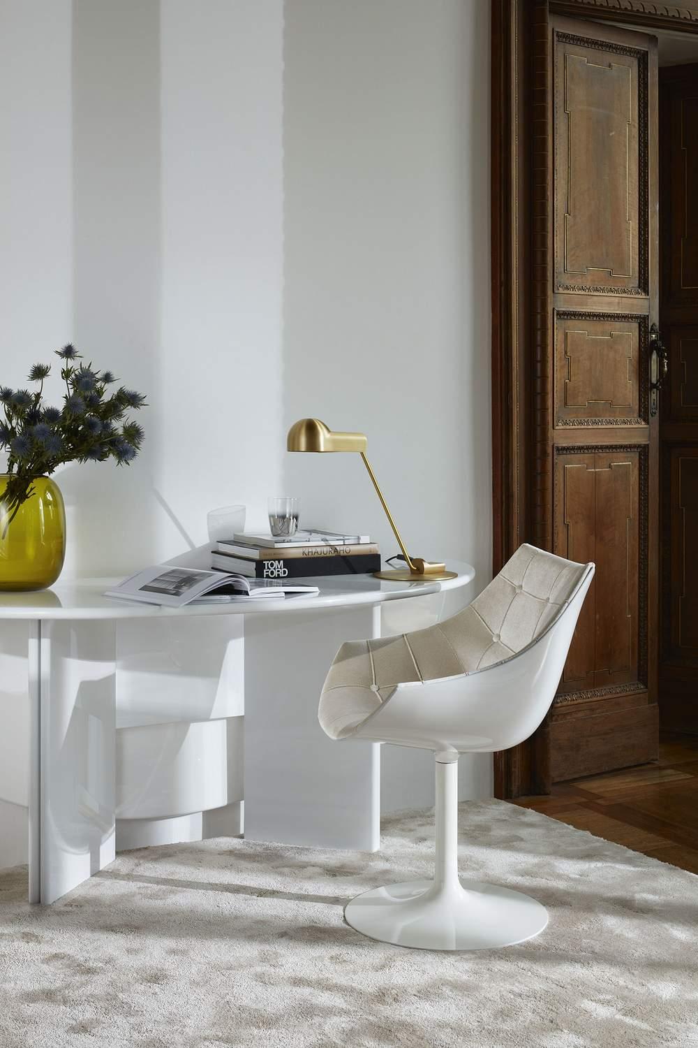 Table à manger Antella de l'architecte japonais Kazuhide Takahama pour Cassina en vente 3
