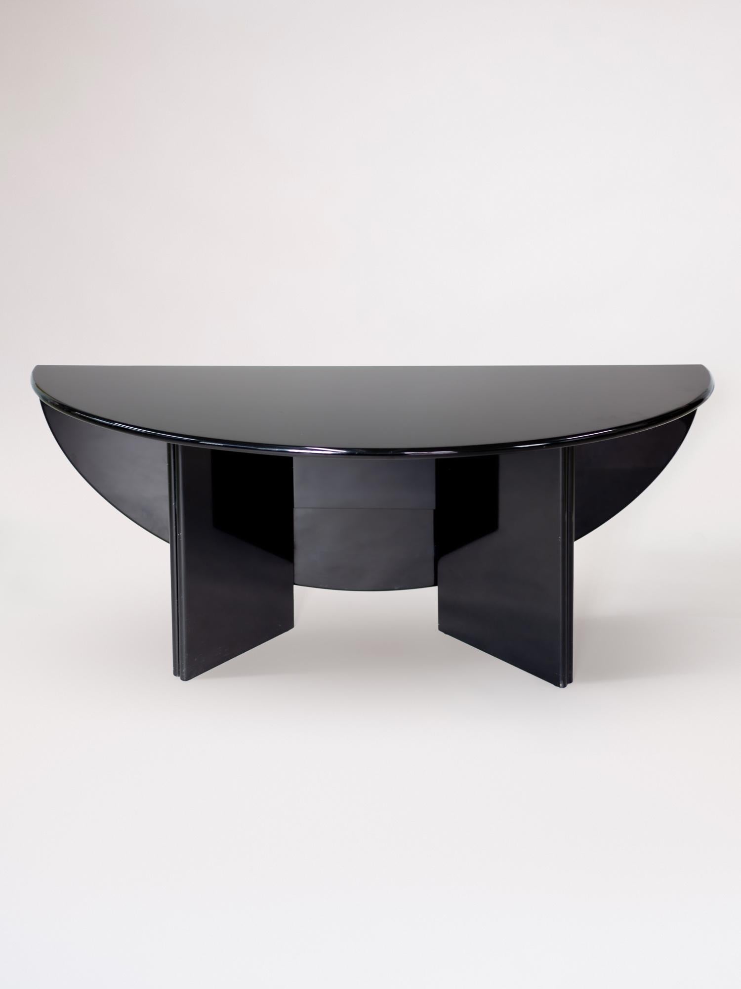 Italian Antella Table by Kazuhide Takahama for Simon Gavina For Sale