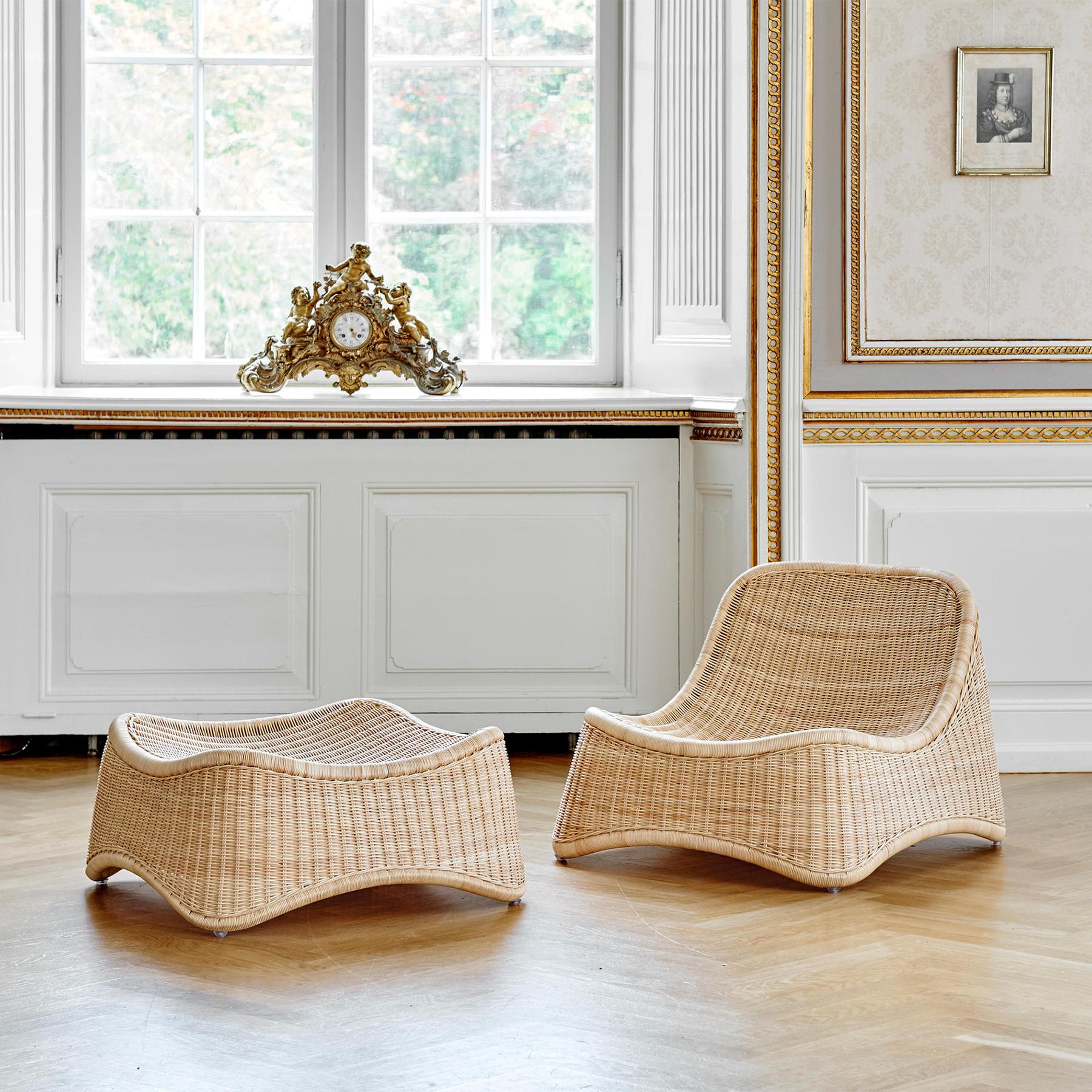 Set poltrona e pouf Antem in vendita 4