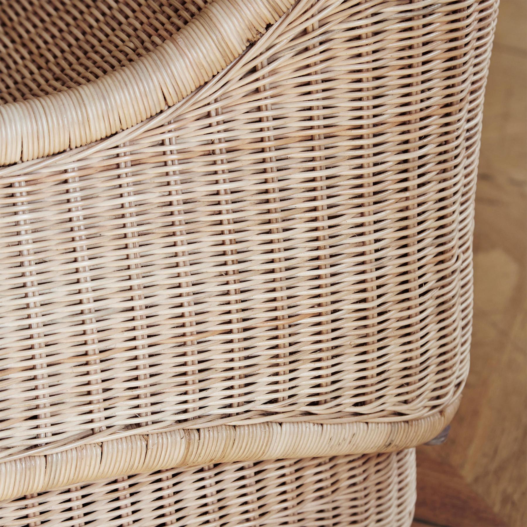 Set poltrona e pouf Antem in vendita 5