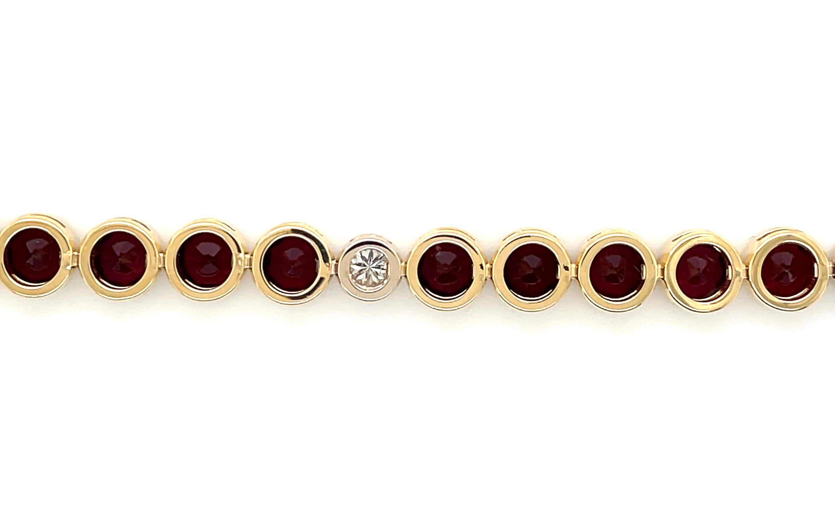 Anthill Chrome Pyrope Garnet & Diamond Tennis Bracelet in 18k Yellow Gold In New Condition For Sale In Los Angeles, CA