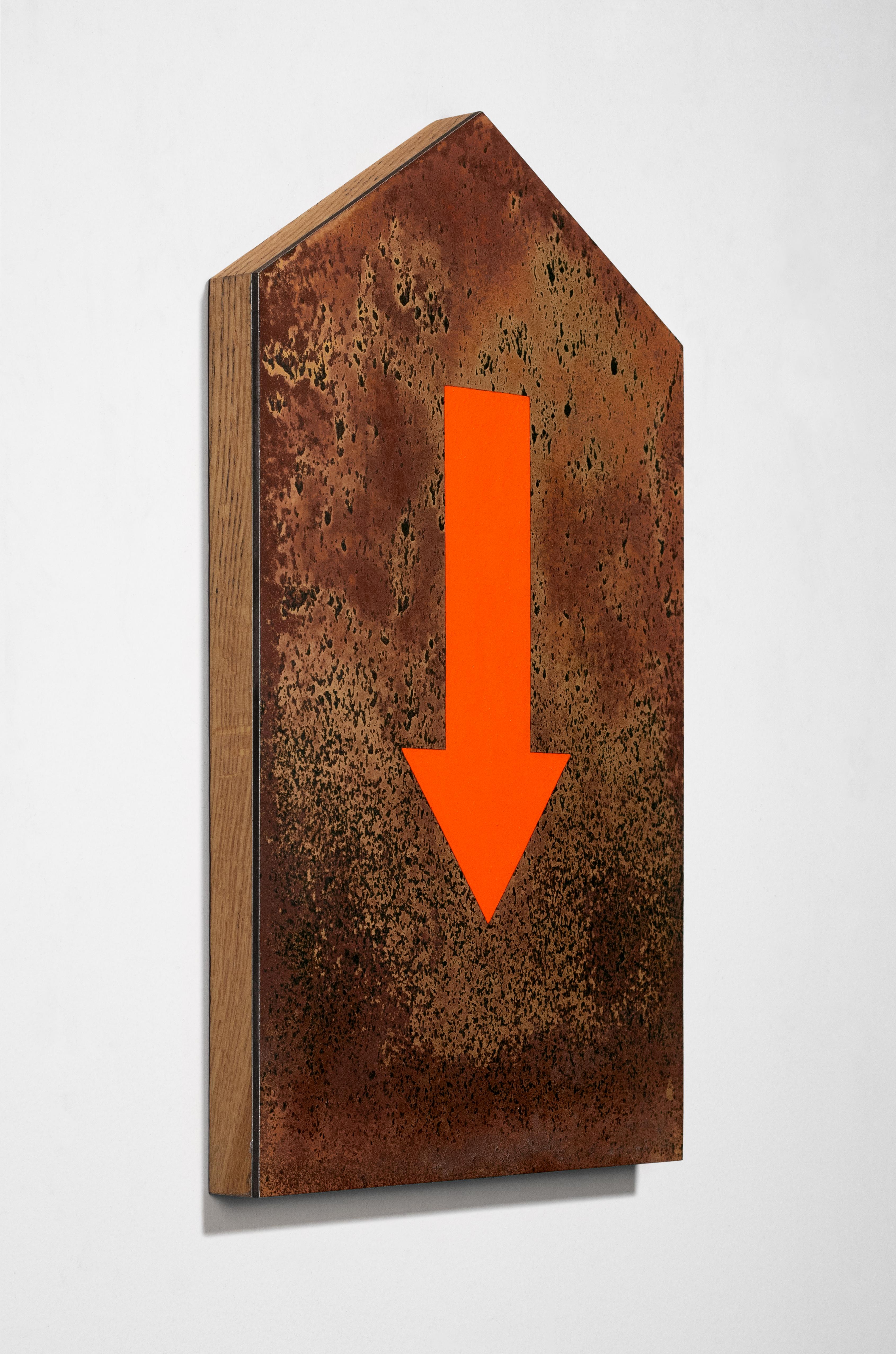 Descent - Hyperrealistic oil painting of rusty directional road sign - Painting by Anthony Adcock