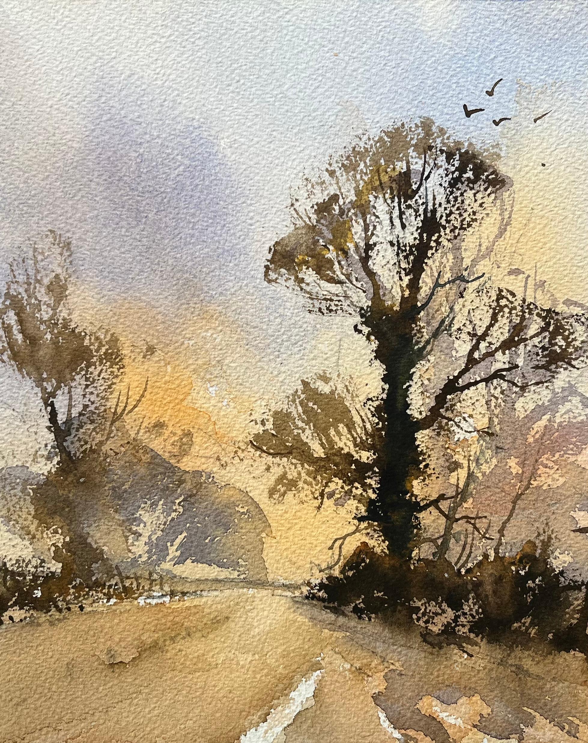 Britischer Impressionist Aquarell Landschaft von Bäumen bei Sonnenaufgang (Beige), Landscape Painting, von Anthony Avery