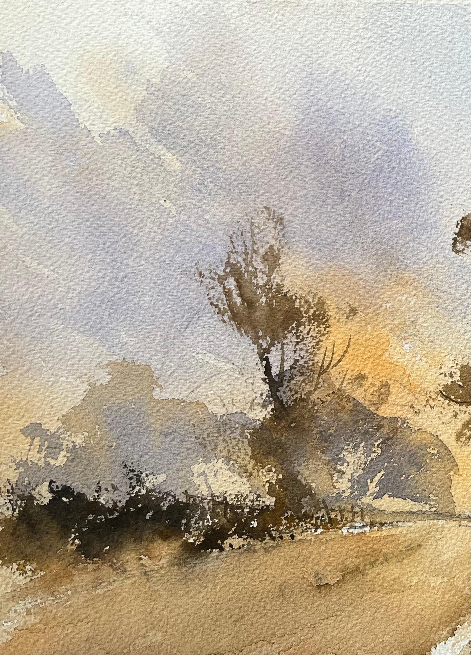 Titel: Britischer Impressionist Aquarell Landschaft mit Bäumen bei Sonnenaufgang
von Anthony Avery (Brite 1946-2023)
Original-Aquarell auf Künstlerpapier, ungerahmt
Abmessungen: 11 x 15 Zoll (Höhe x Breite)
Zustand: Gut 
Provenienz: aus einer großen
