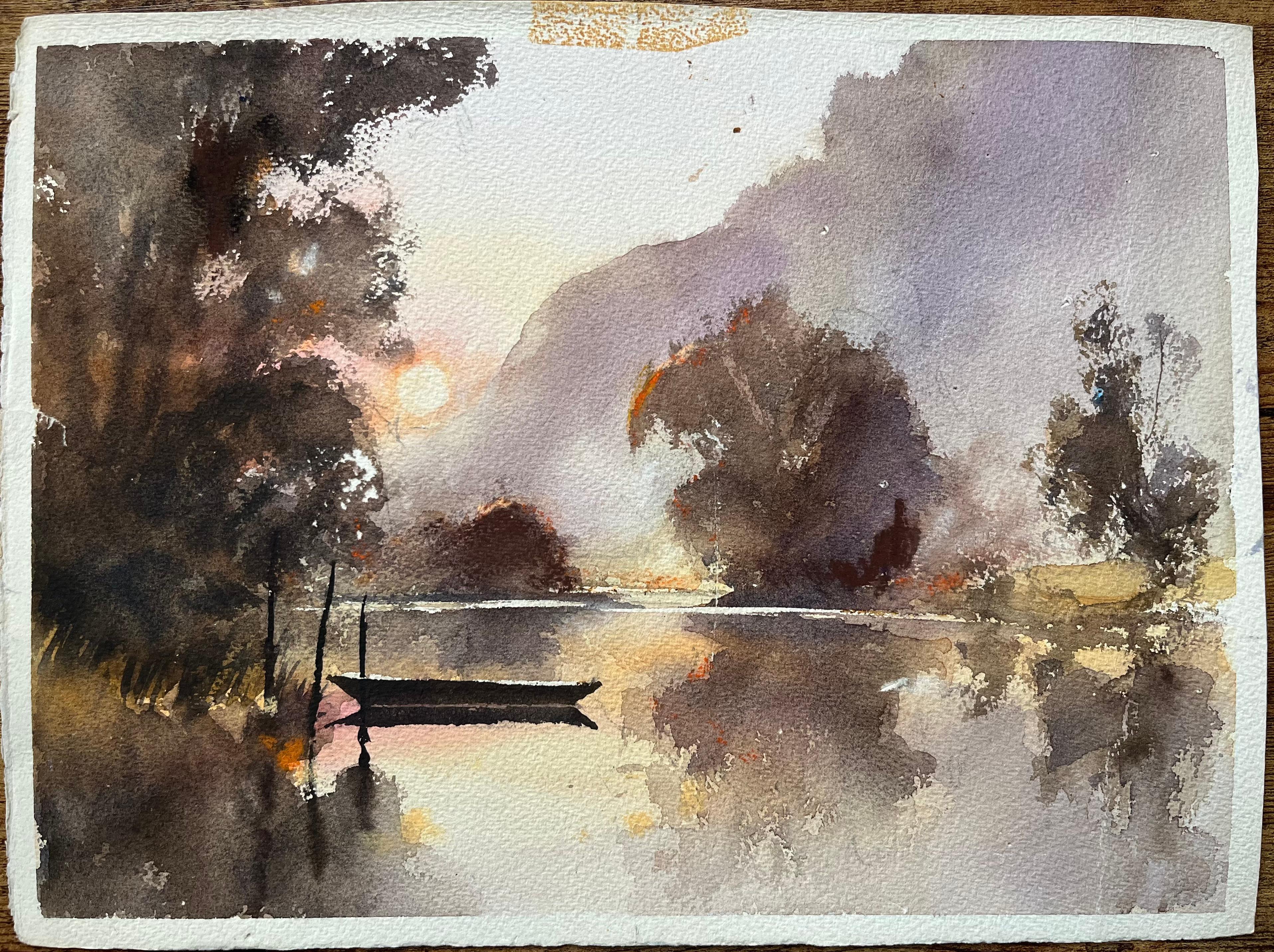 Aquarelle impressionniste britannique d'un bateau et d'un lever de soleil brumeux au bord de la rivière - Painting de Anthony Avery